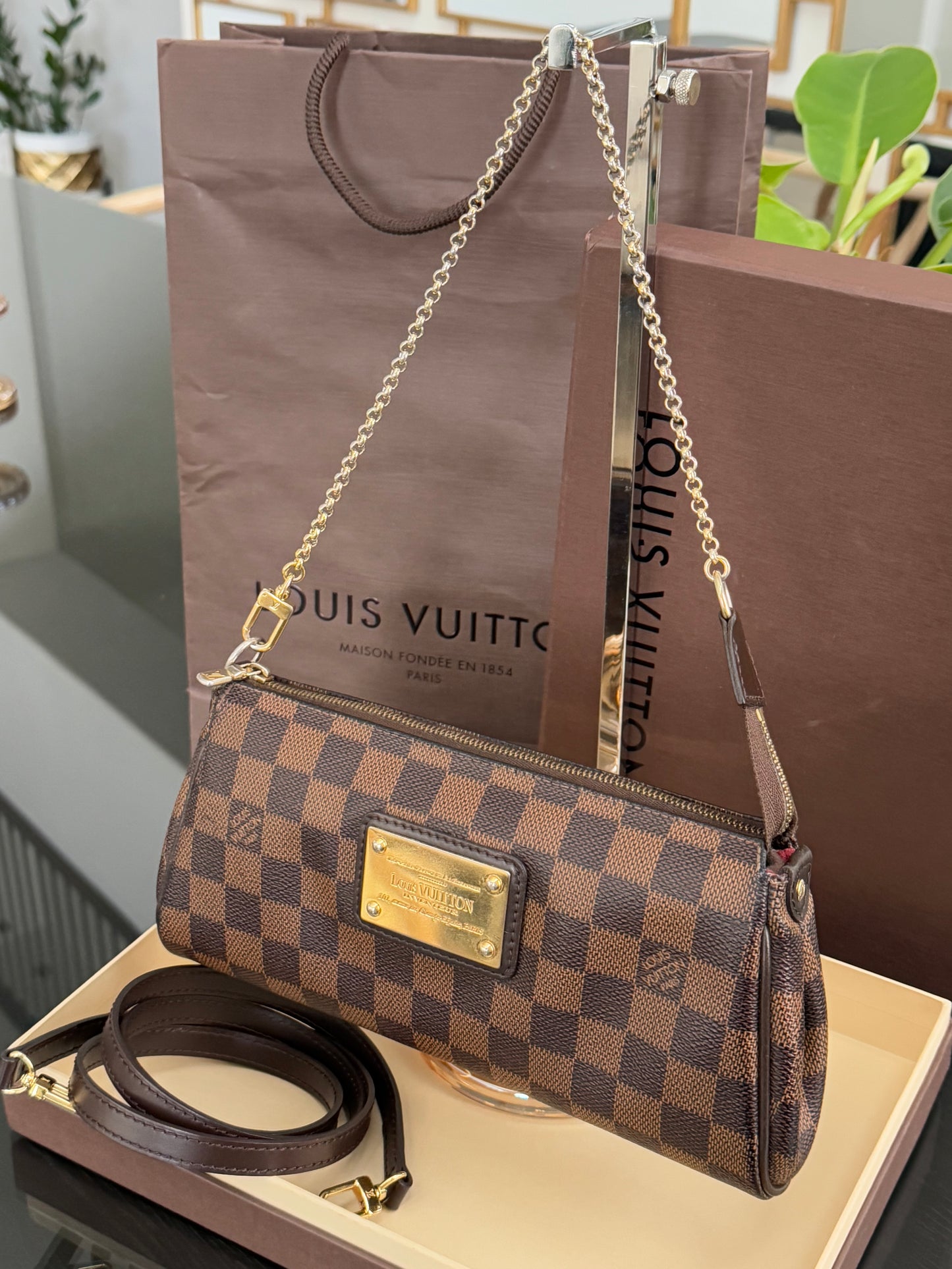Eva Clutch in DE with Dustbag,Box and Paper bag-๐๏ธ Year: 2010