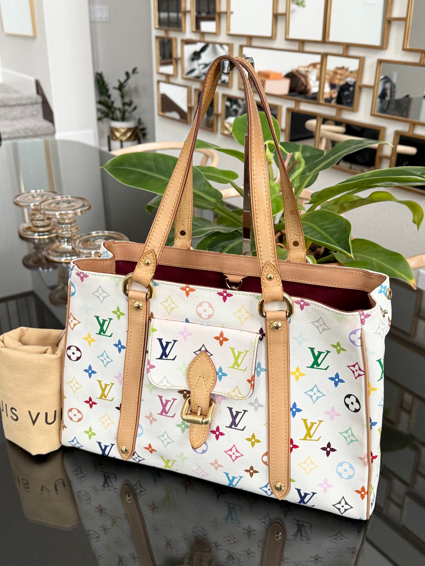Aurelia MM Multicolor White with Dustbag π
Year: 2006
