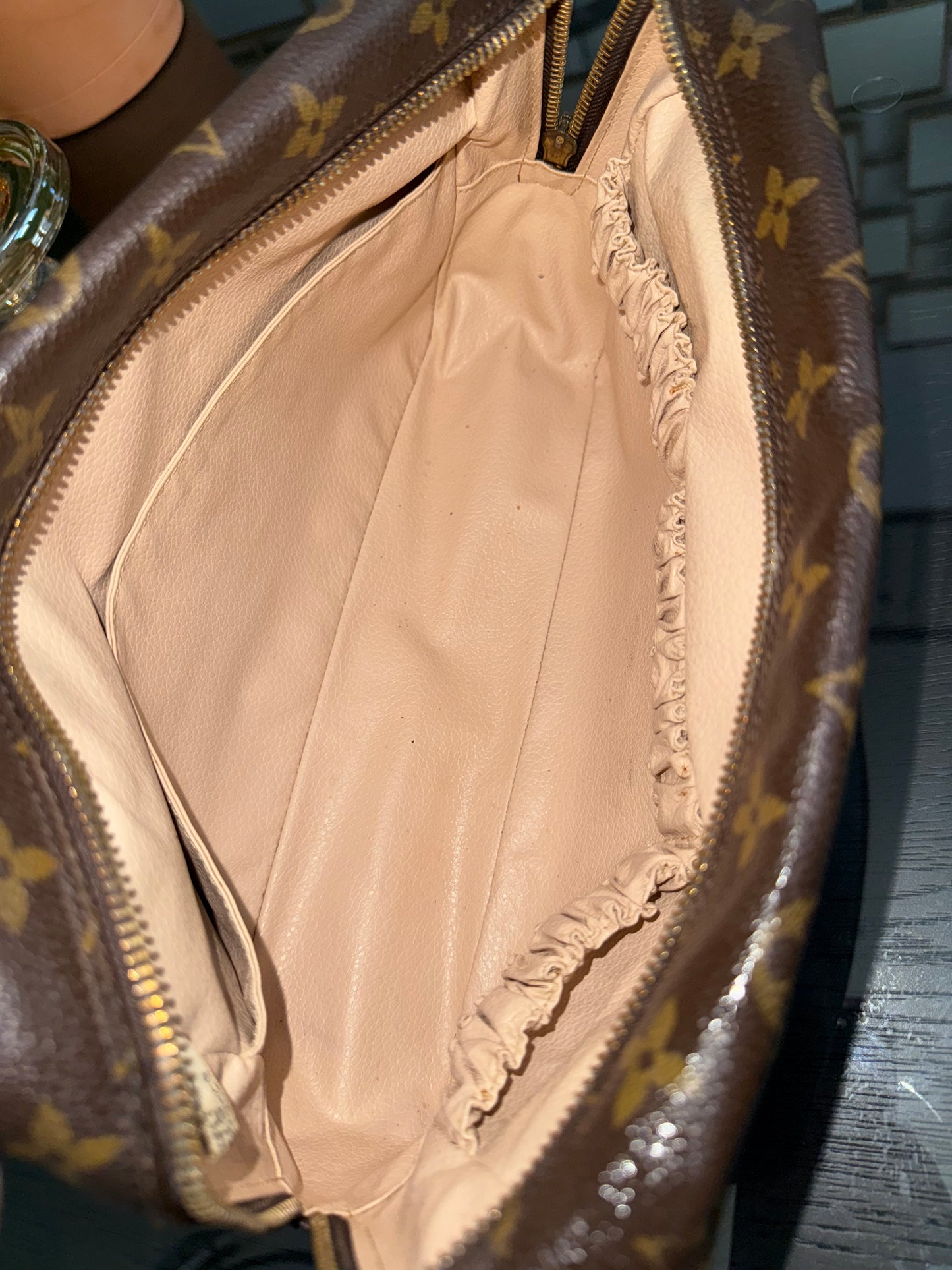 Trousse 28 -Year 1986