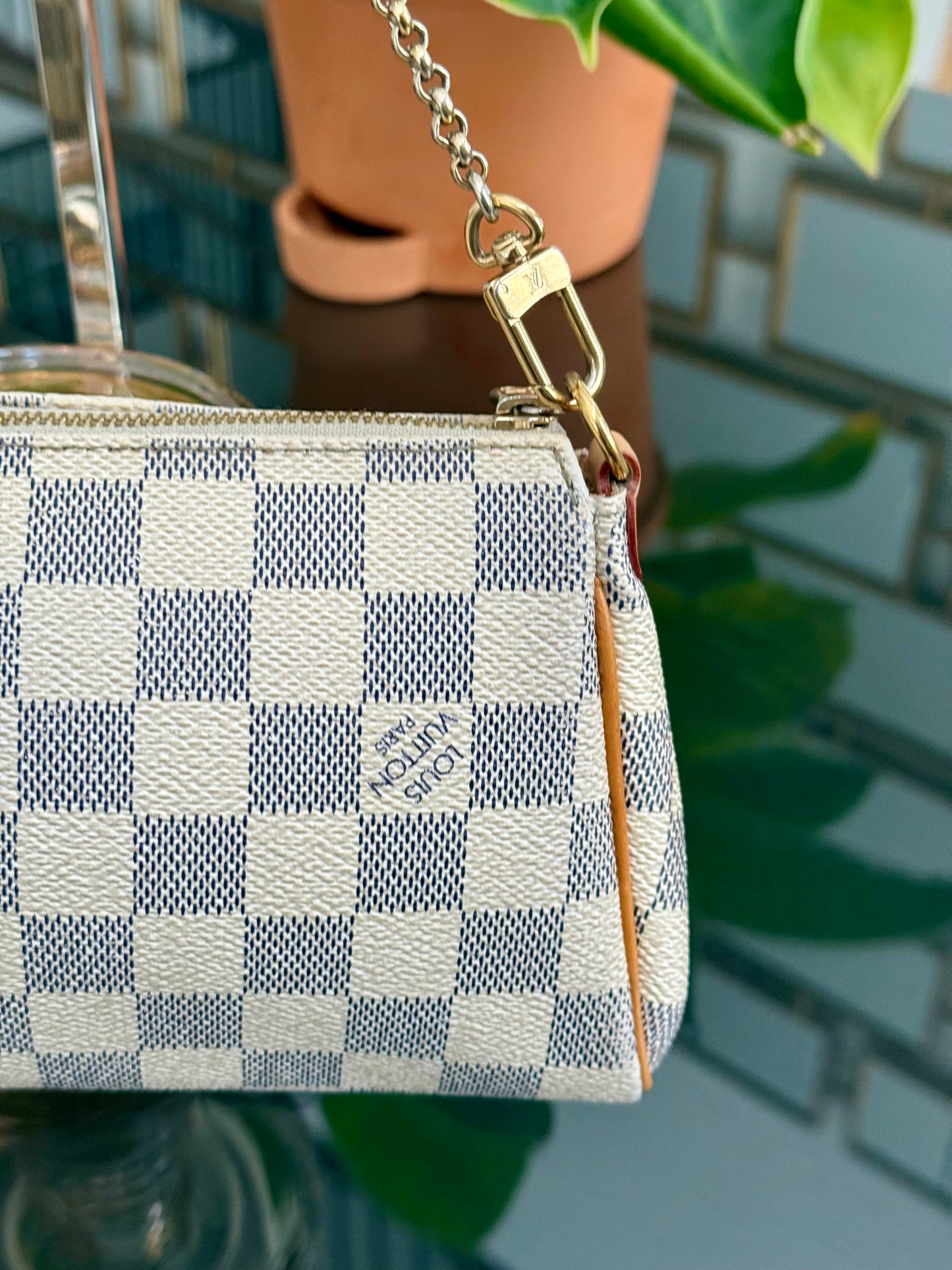 Eva Clutch in Azur with Dustbag , box and Paper bag🗓️ Year: 2011