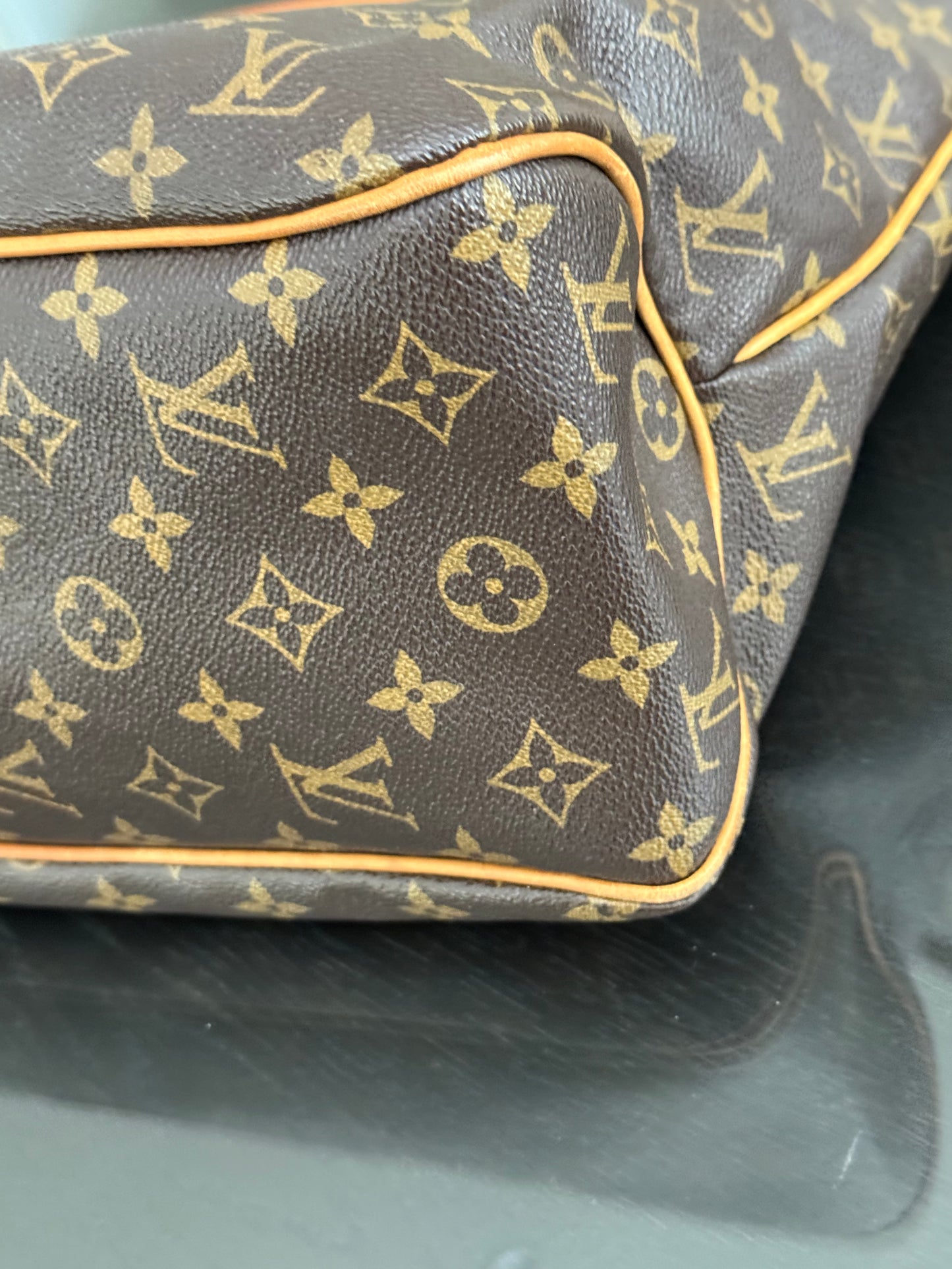 Delightful MM with Dustbag and Insert organizer π
Year: 2011