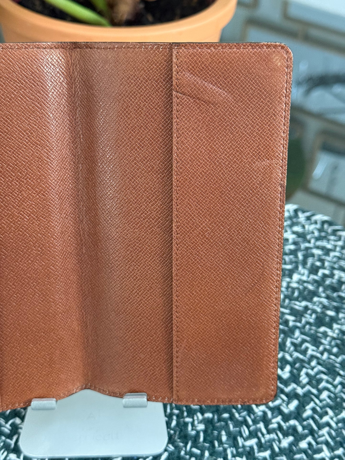 Vintage Checkbook Holder in Monogram 🗓️ Year: 1989