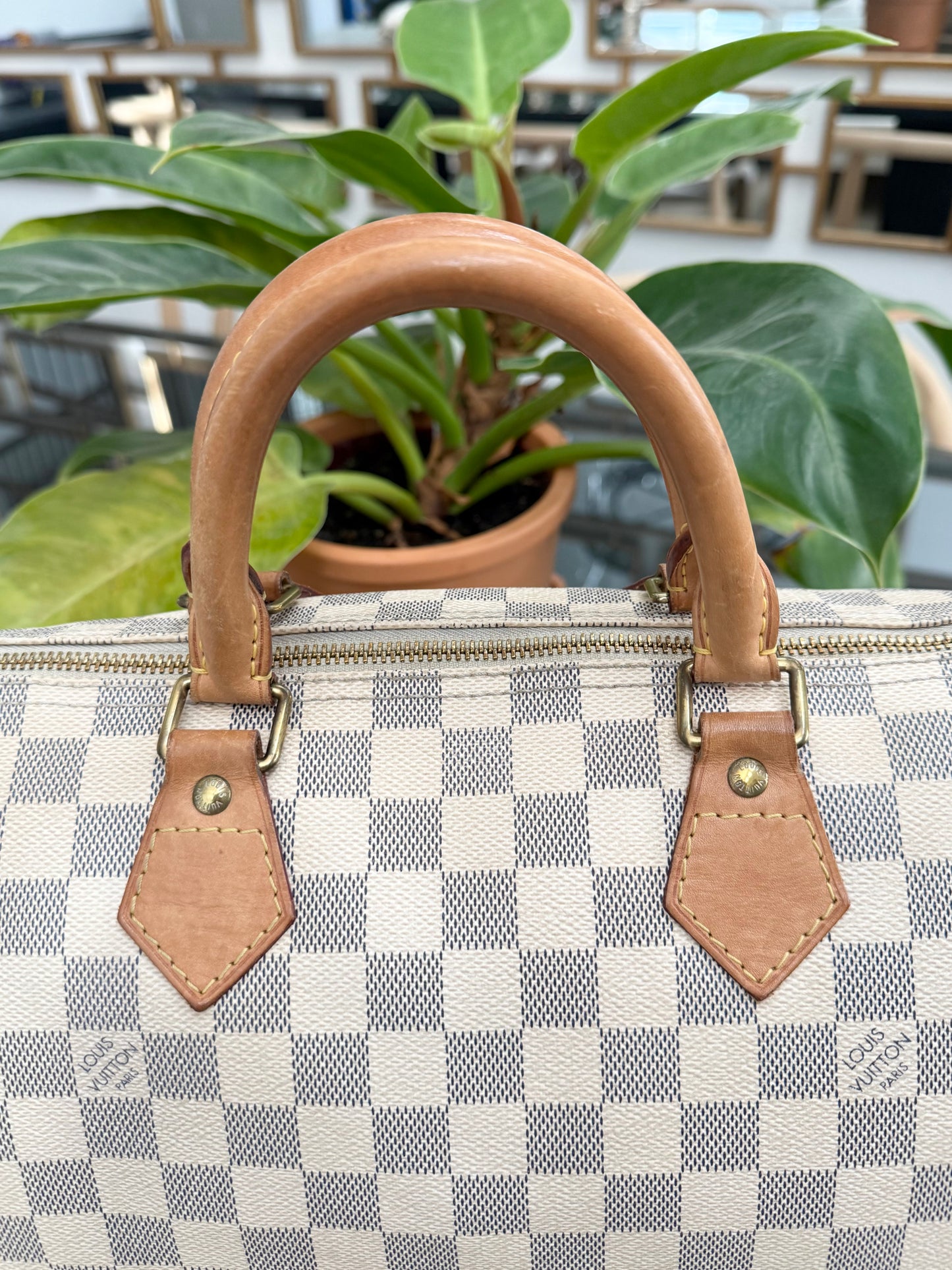 Speedy 30 Azur with π Lock & Keys and Dustbag
ποΈ Year: 2012
