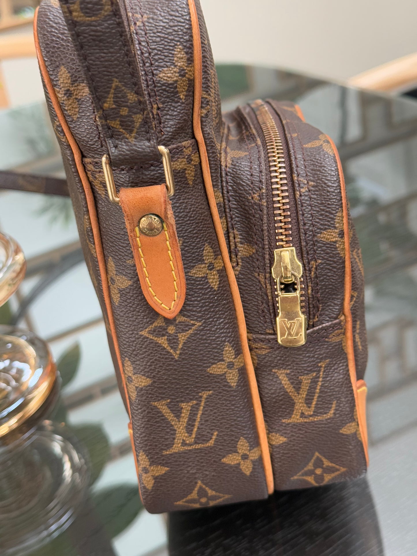 Amazon Crossbody Bag -Year: 1997