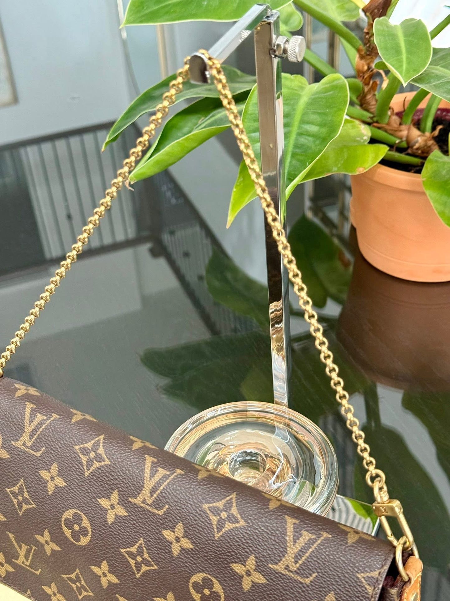 Favorite MM in Monogram with Dustbag, Box and Paper Bag -๐๏ธ Year: 2012