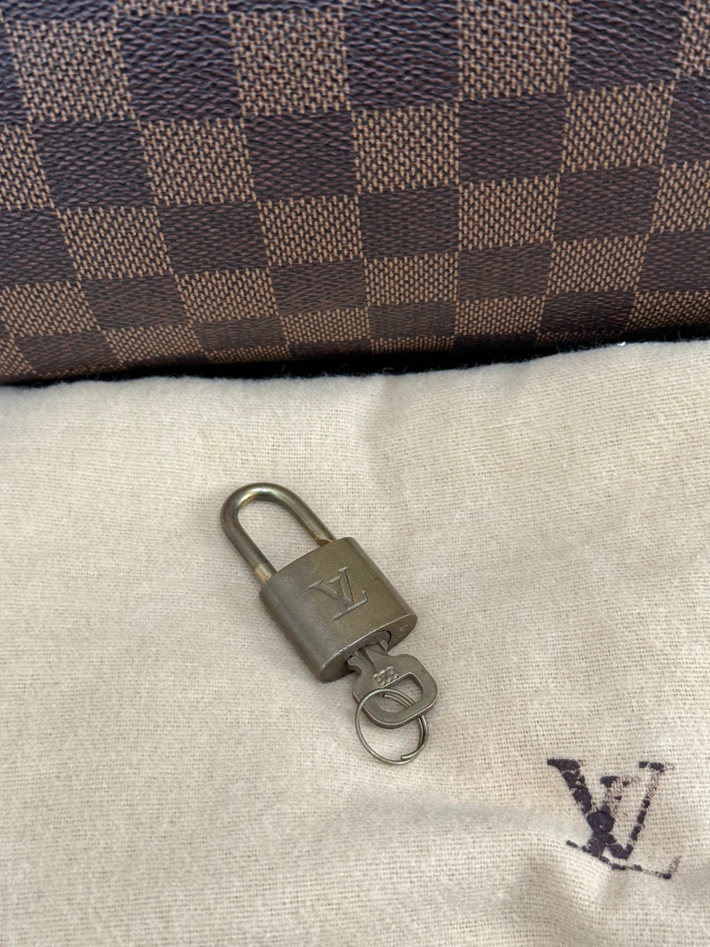 Speedy 35 Bandoulier in DE with lock π key and Dustbag -ποΈ Year: 2012