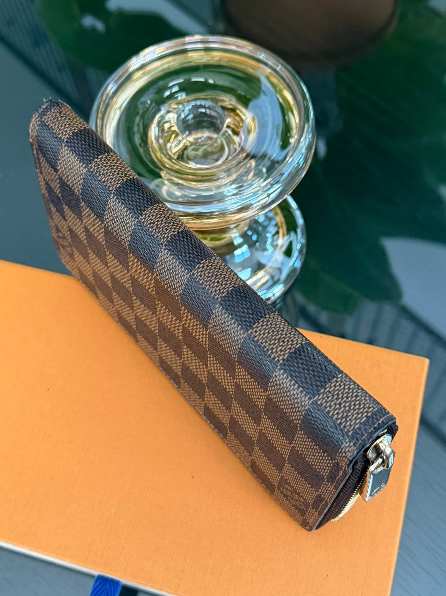 Zippy Long Wallet in DE with Box Year: 2013