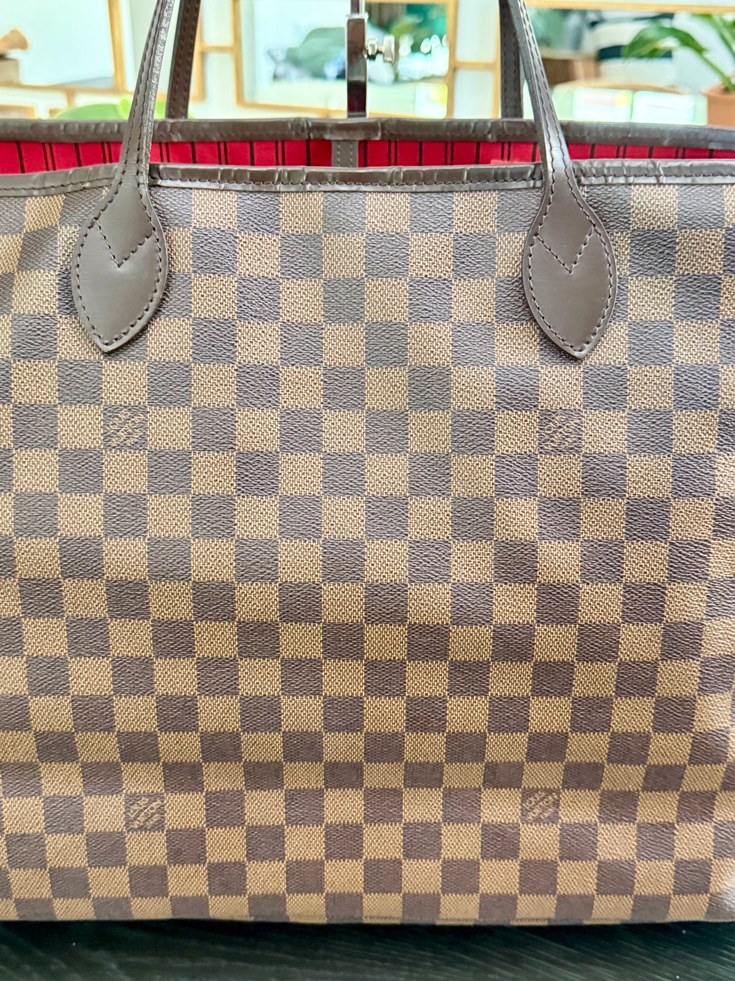 Neverfull GM in DE with Dustbag 🗓️ Year: 2009