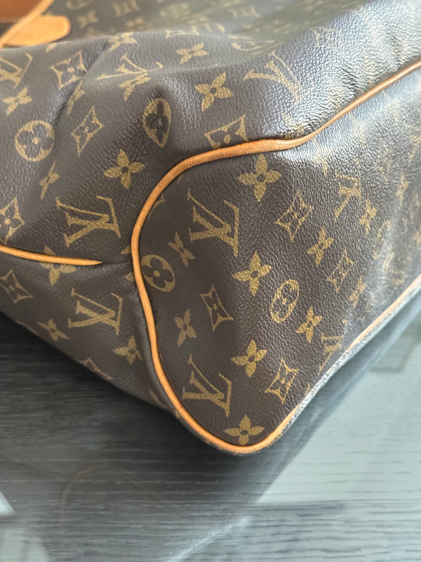 Delightful MM with Dustbag and Insert organizer π
Year: 2011