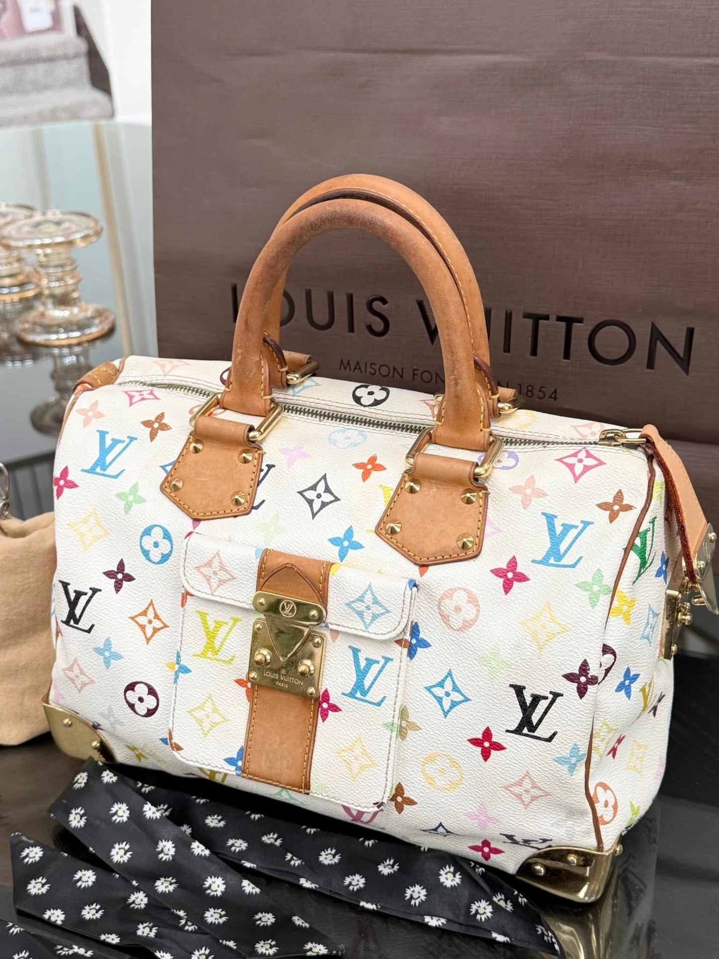 Multicolor Speedy 30 with Dustbag and twilly set π
Year: 2008