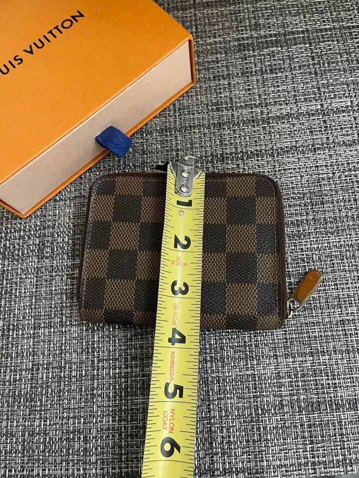 Compact Zippy Coin Purse DE with Box -Year 2009