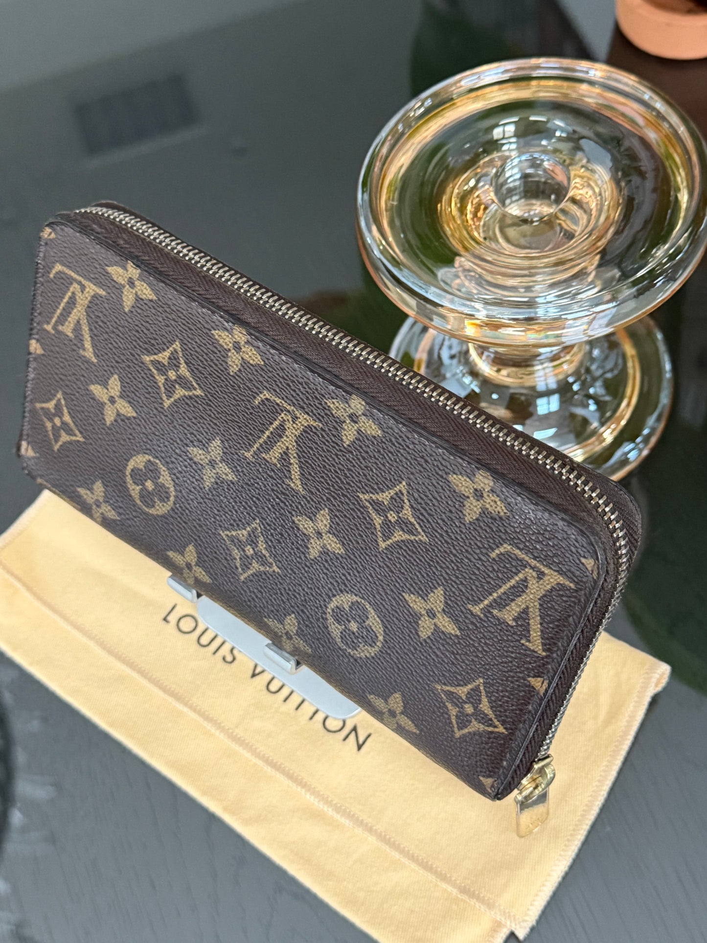 Monogram Zippy Long Wallet with Dustbag 🗓️ Year: 2006