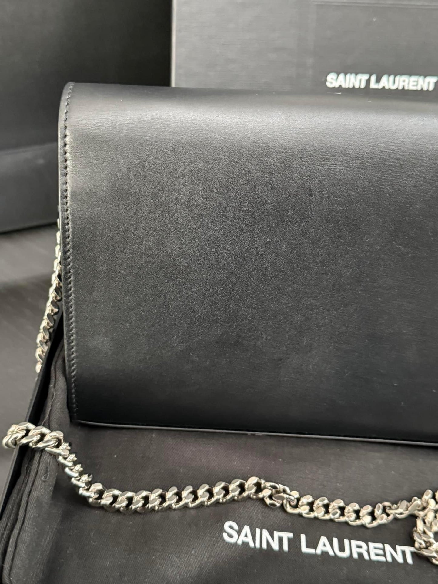 YSL Kate Stars Calfskin Leather Chain Clutch Crossbody🌺 with Box, Dustbag, Cards and Paper bag