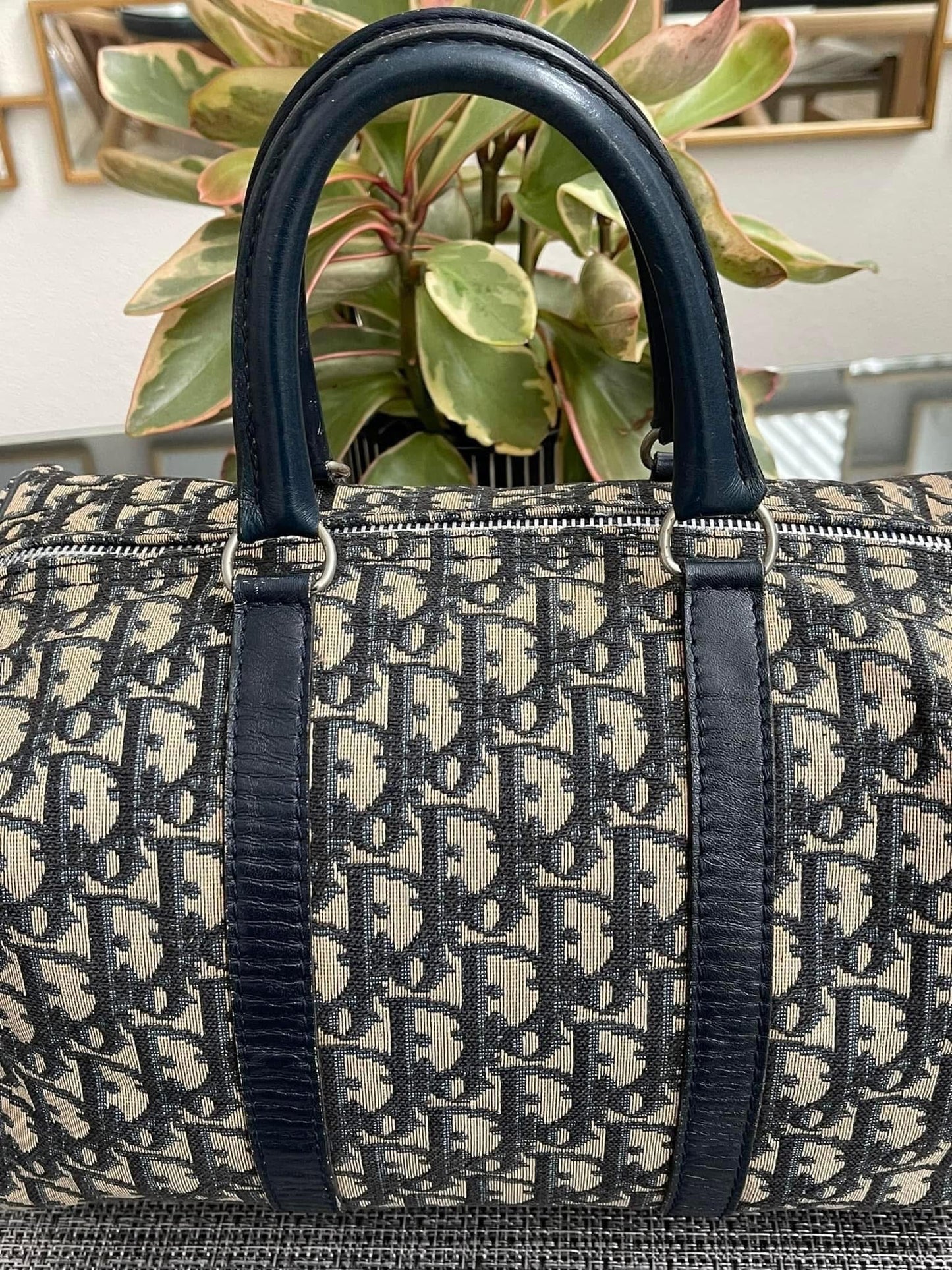 CD Trotter Vintage Boston Bag -Size: 25