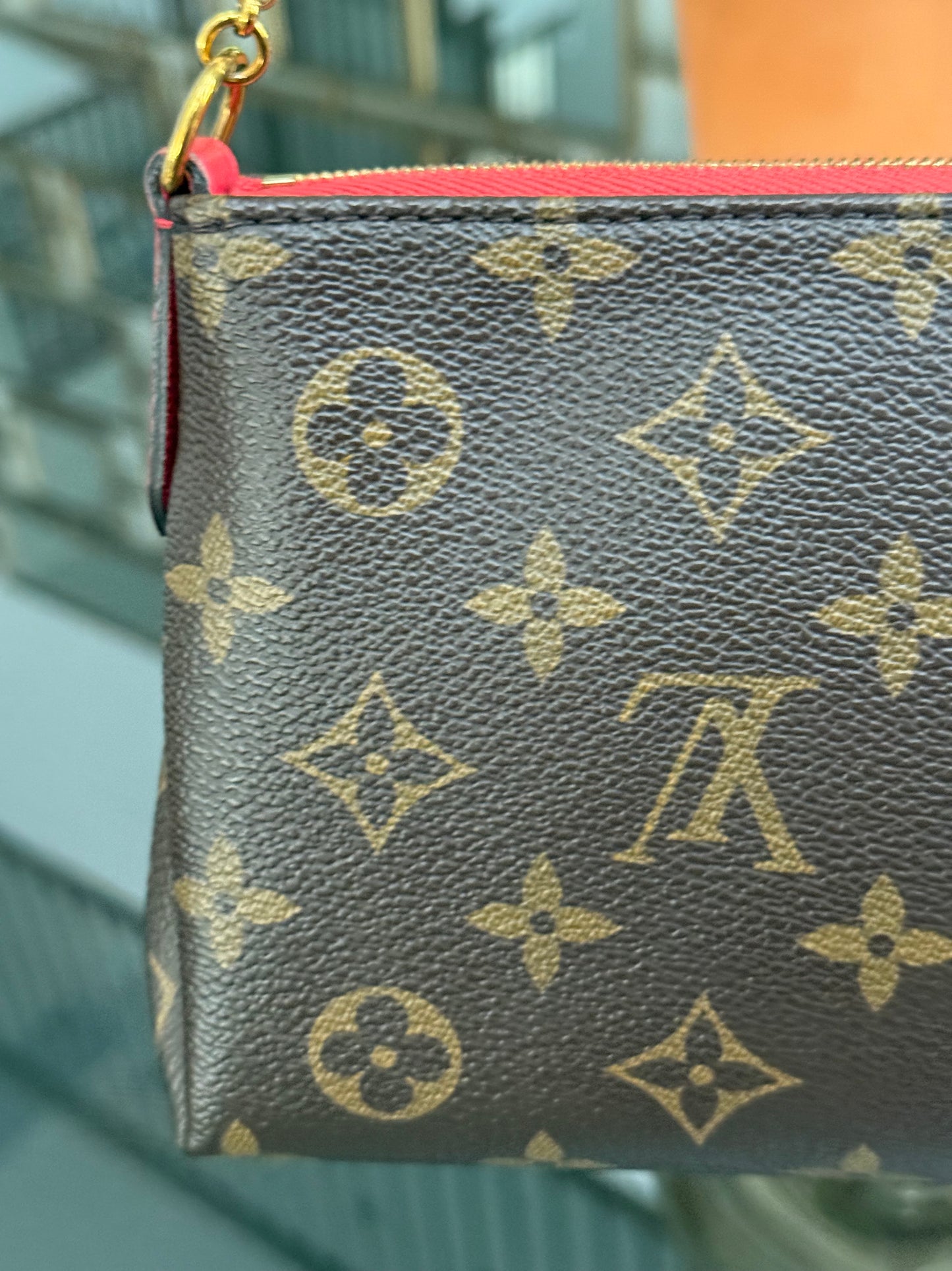 Pallas Clutch w/ Box and Dustbag - ๐๏ธ Year: 2016