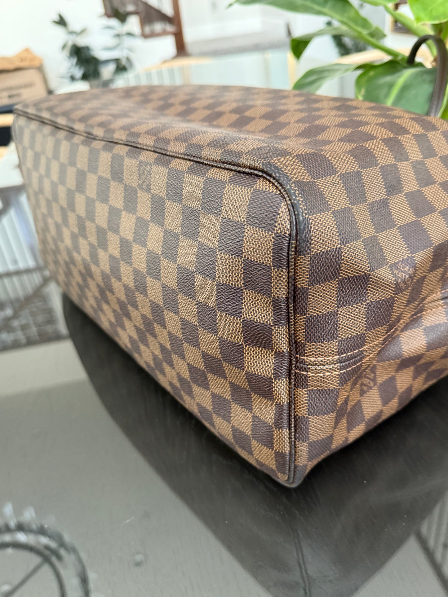 Neverfull GM in DE with Dustbag 🗓️ Year: 2009