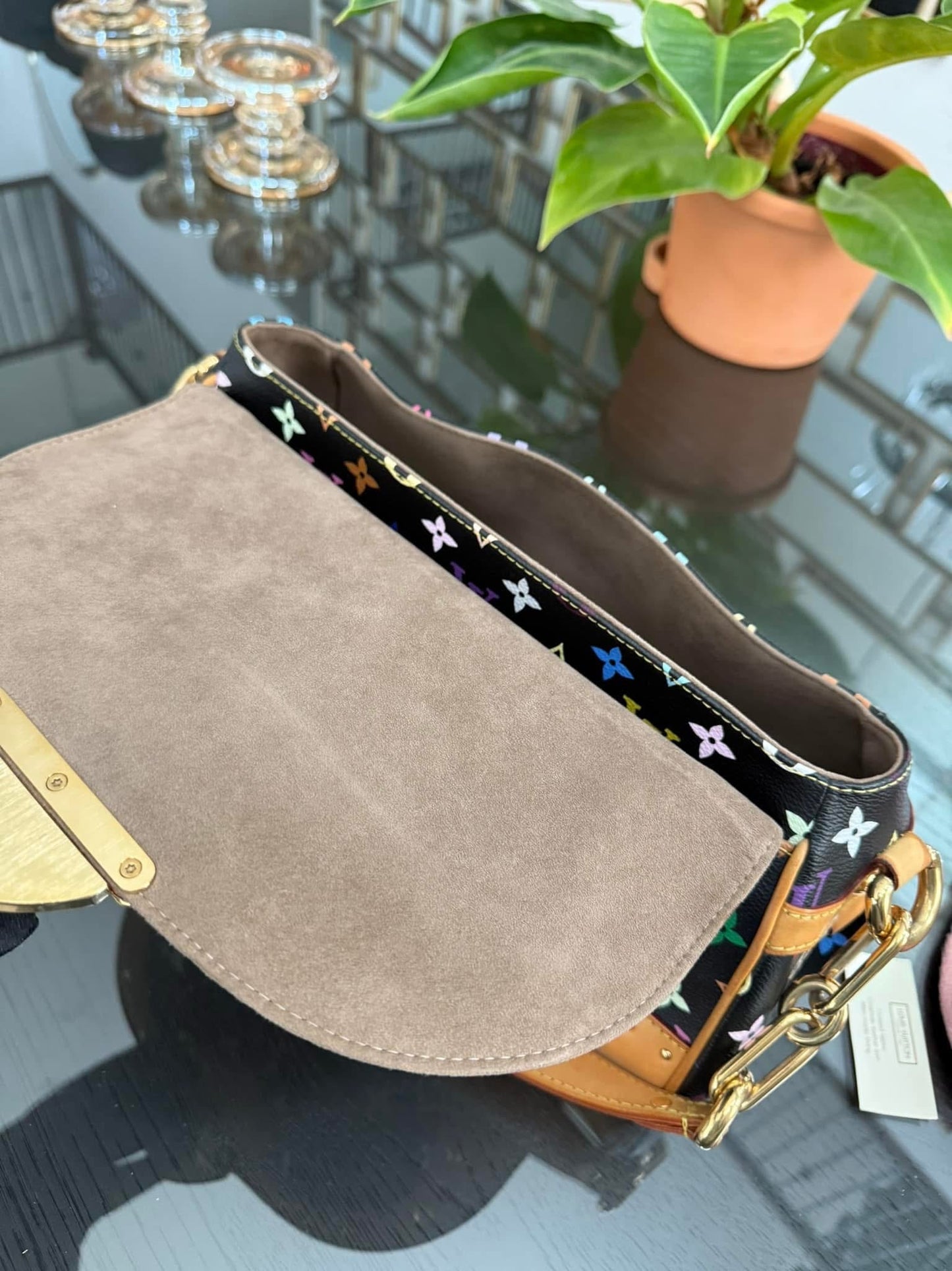 Multicolor Beverly MM with Dustbag π
Year: 2008
