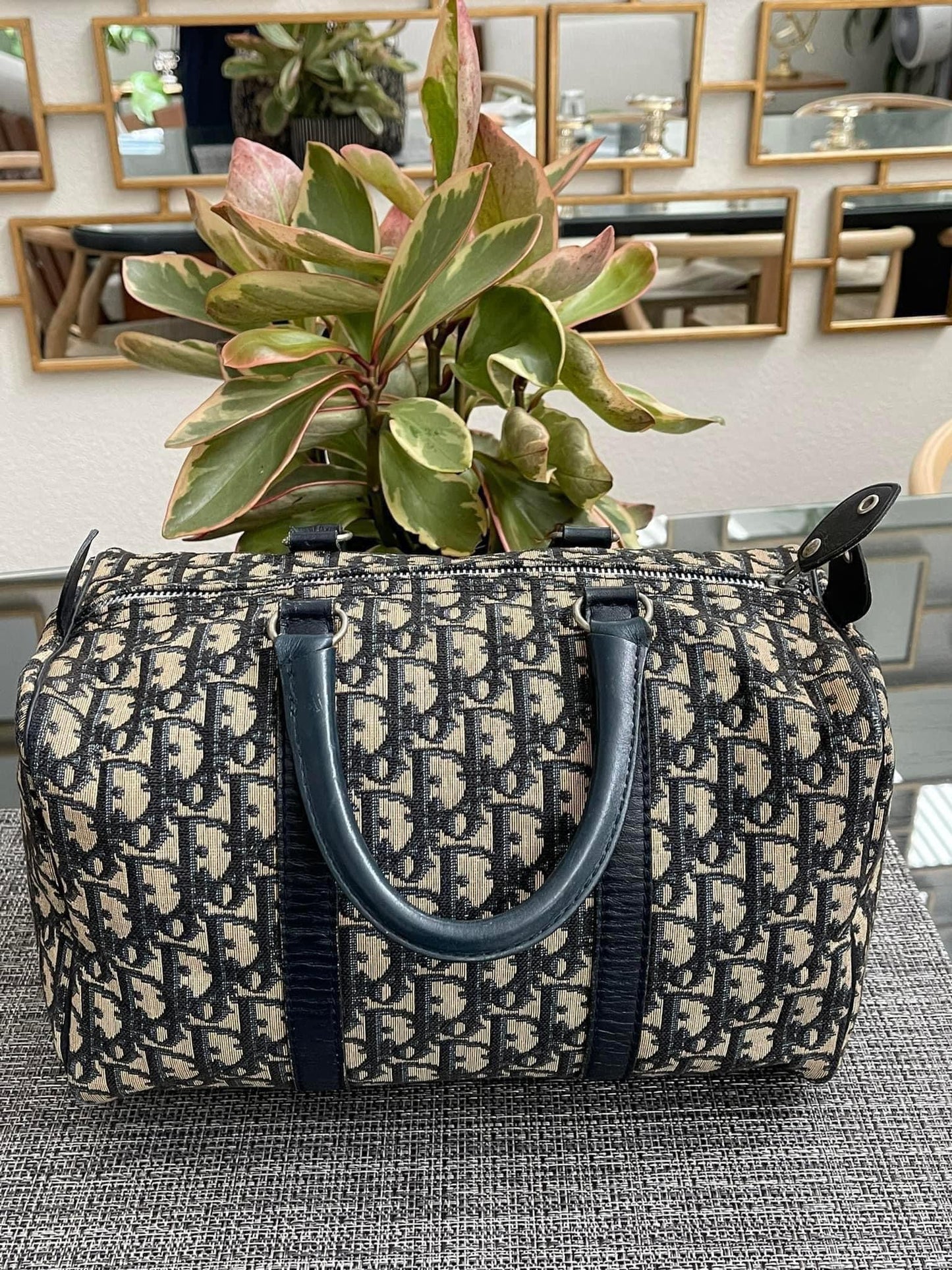 CD Trotter Vintage Boston Bag -Size: 25