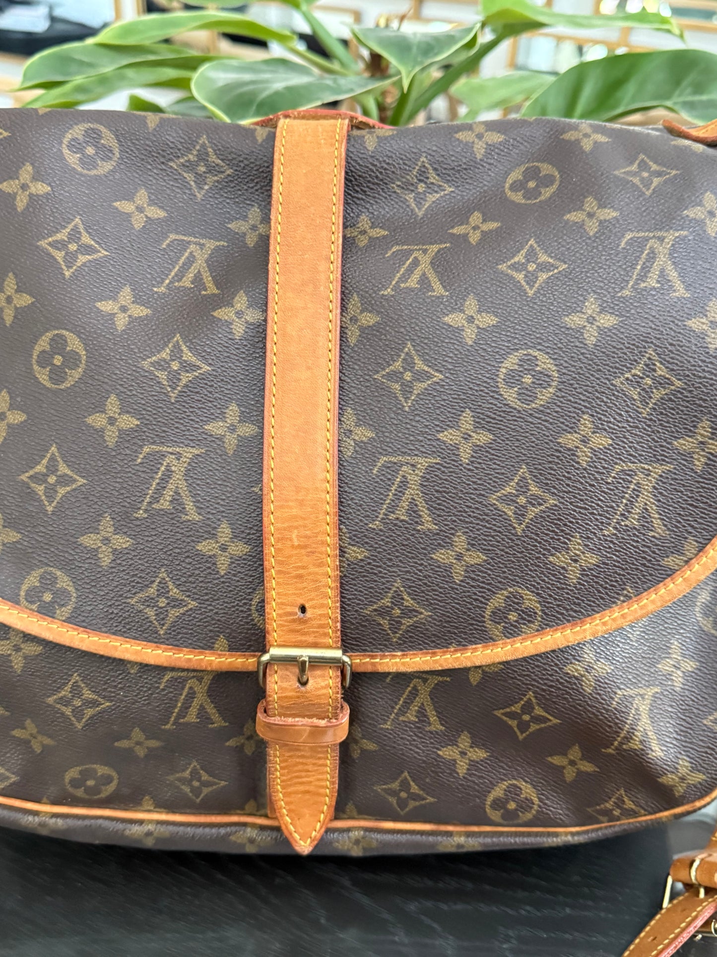 Saumur 35 Crossbody -๐๏ธ Year: 1992