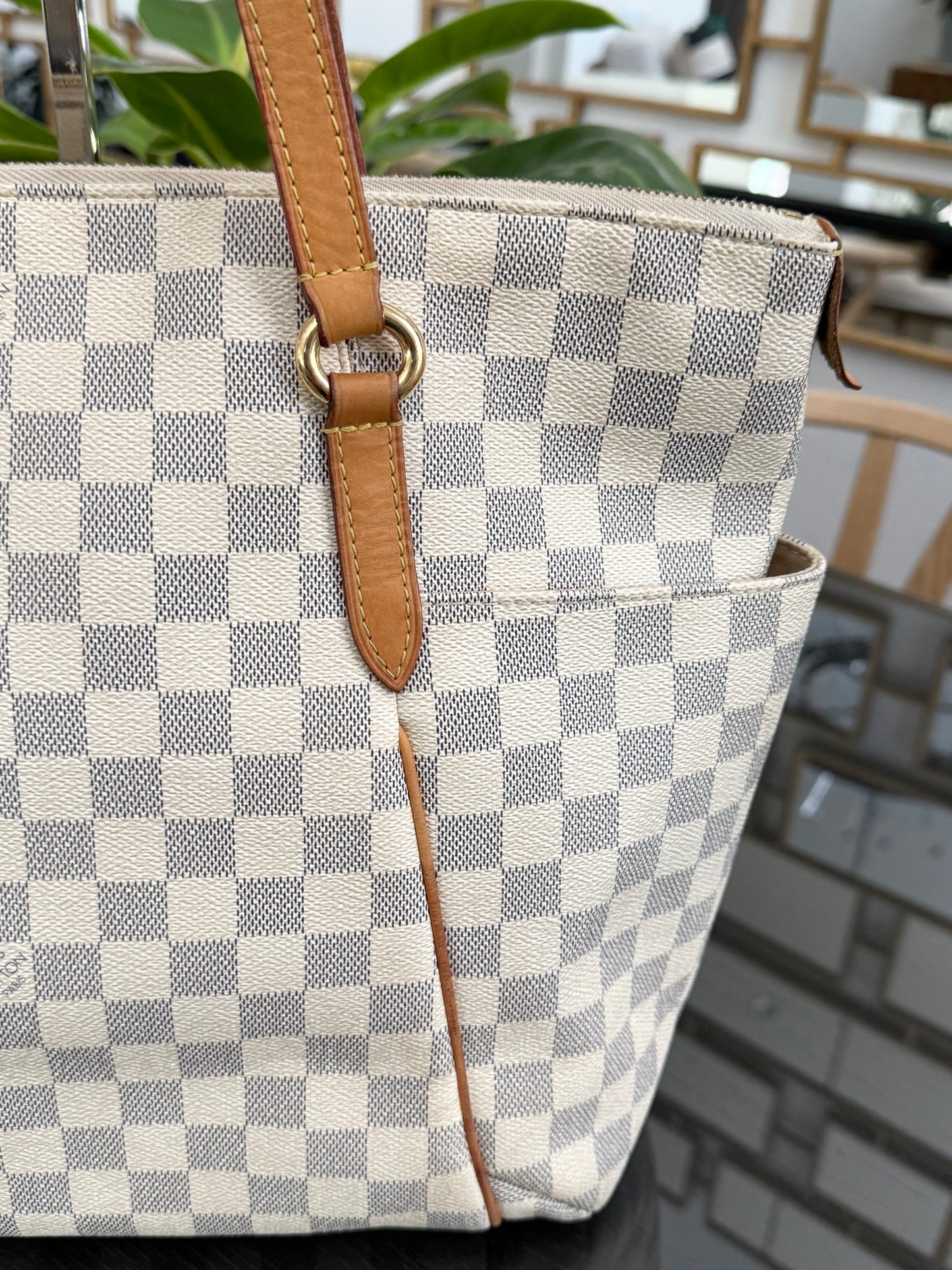 Totally MM in Azur with Dustbag and Insert Organizer -Year: 2010