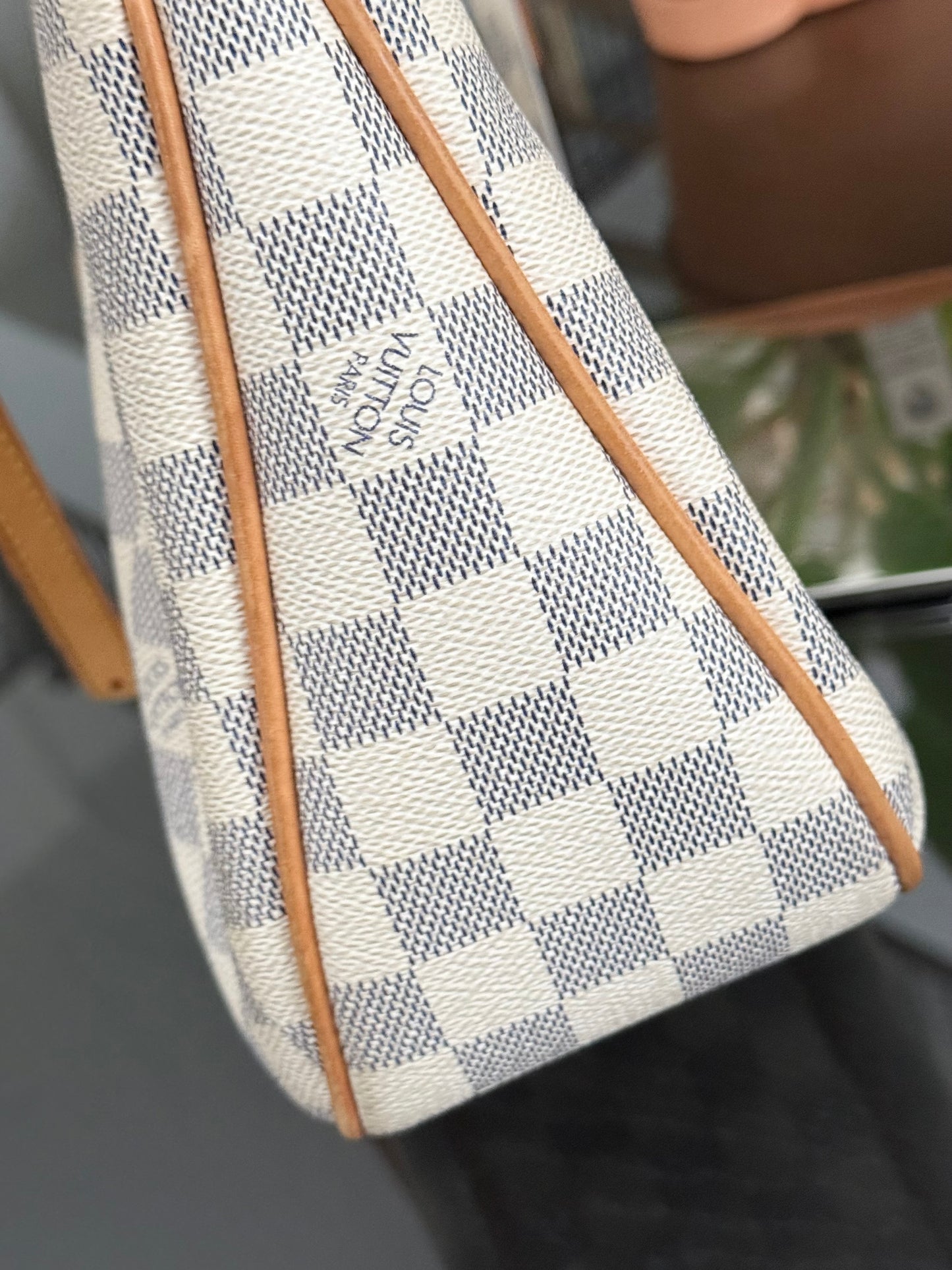 Siracusa PM Crossbody - ๐
Year: 2011
