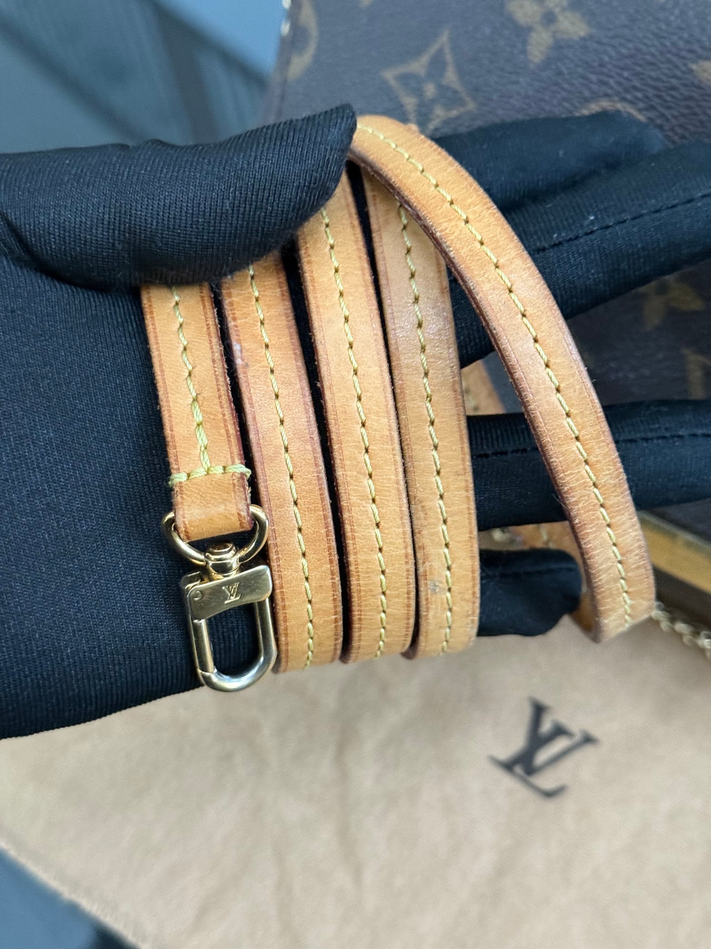 Favorite MM in Monogram with Dustbag, Box and Paper Bag -๐๏ธ Year: 2014