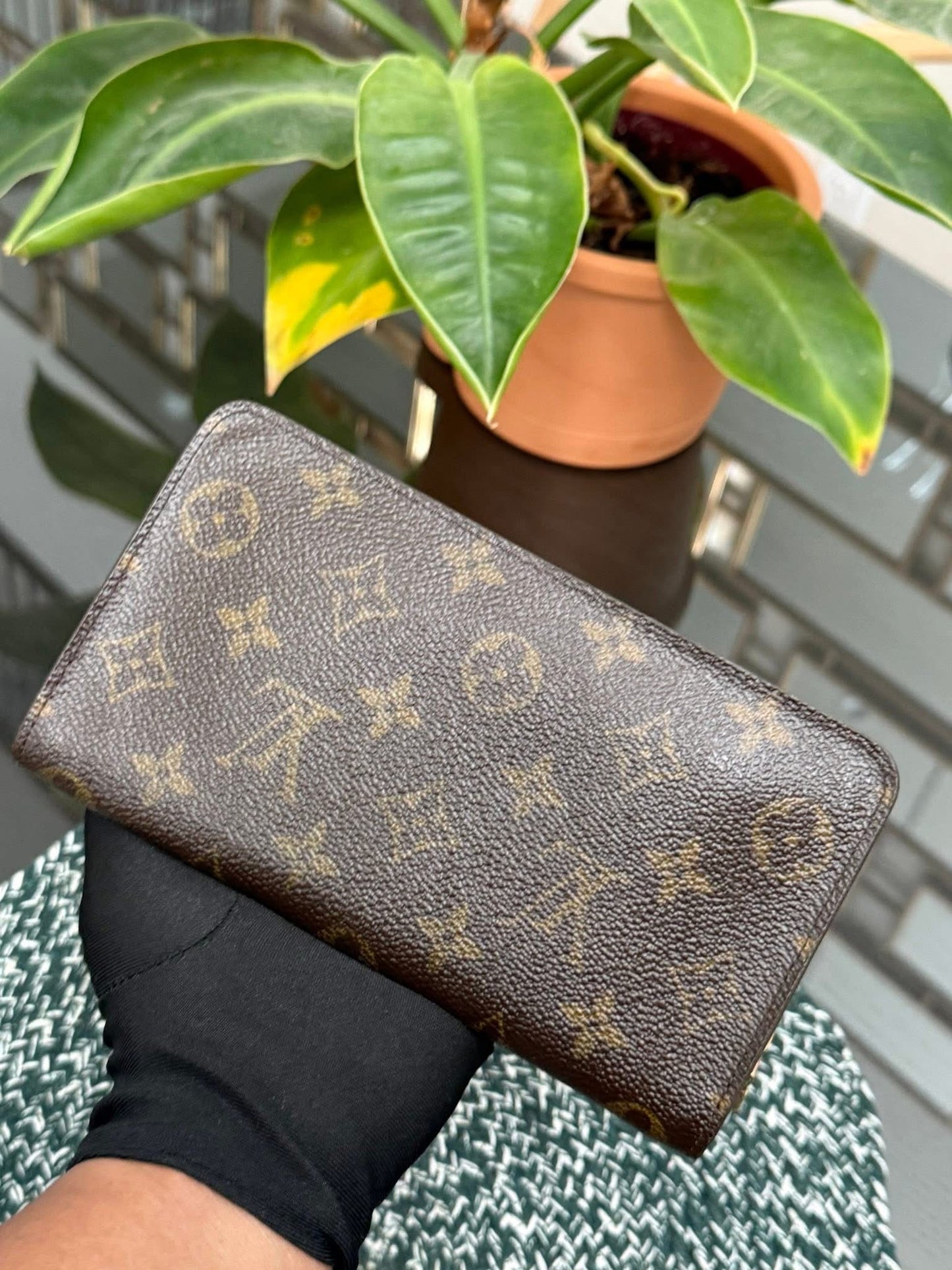 Monogram Zippy Wallet ๐๏ธ Year: 1998