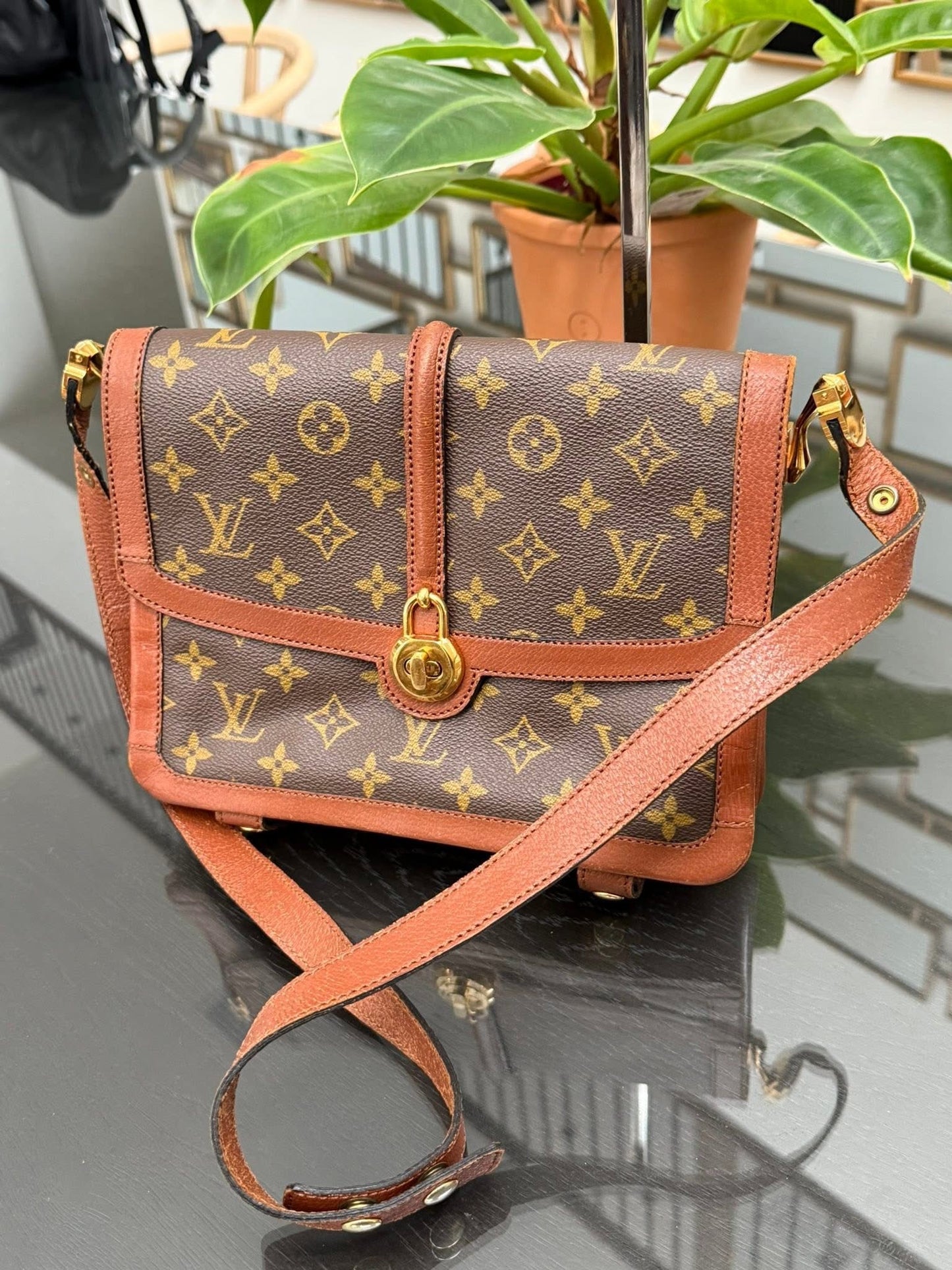 Monogram Sac Vendome 2 Way Bag -๐๏ธ Pre Date Code