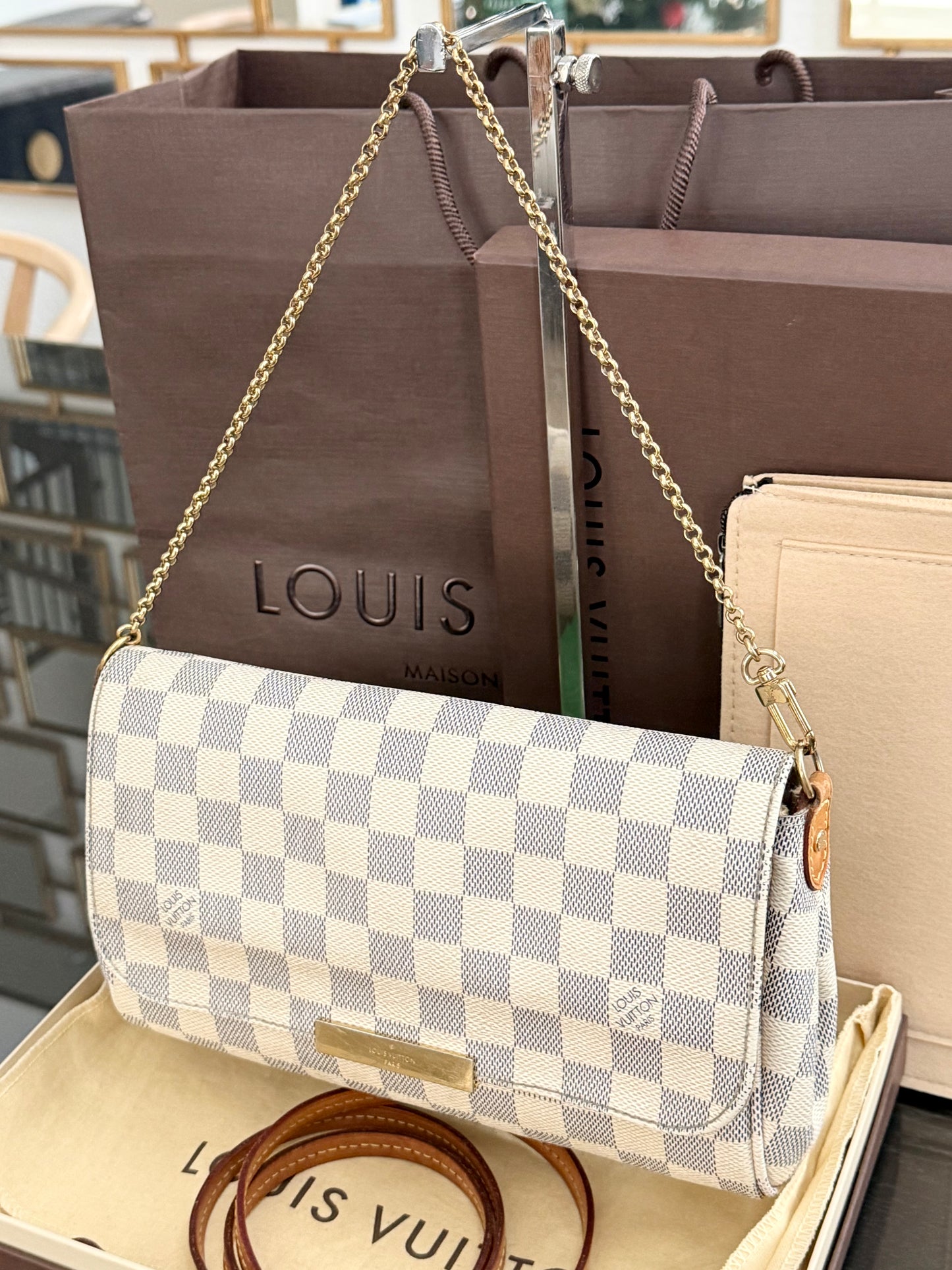 Favorite MM in Azur with Dustbag, Insert Organizer, Box and Paper bag -Year: 2015