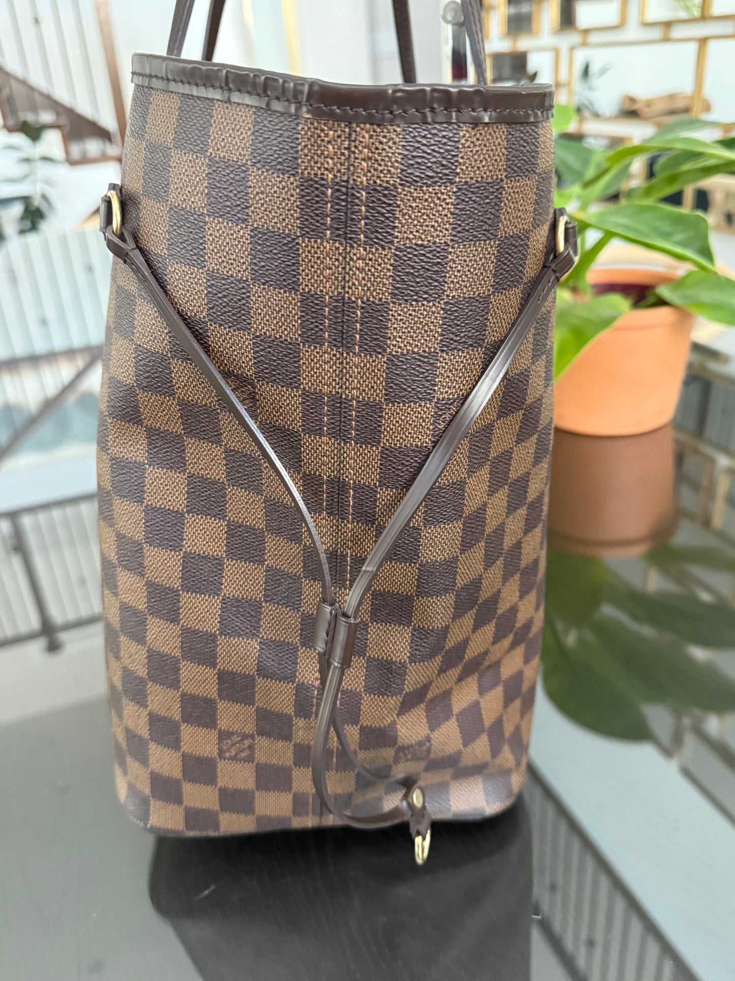 Neverfull GM in DE with Dustbag 🗓️ Year: 2009