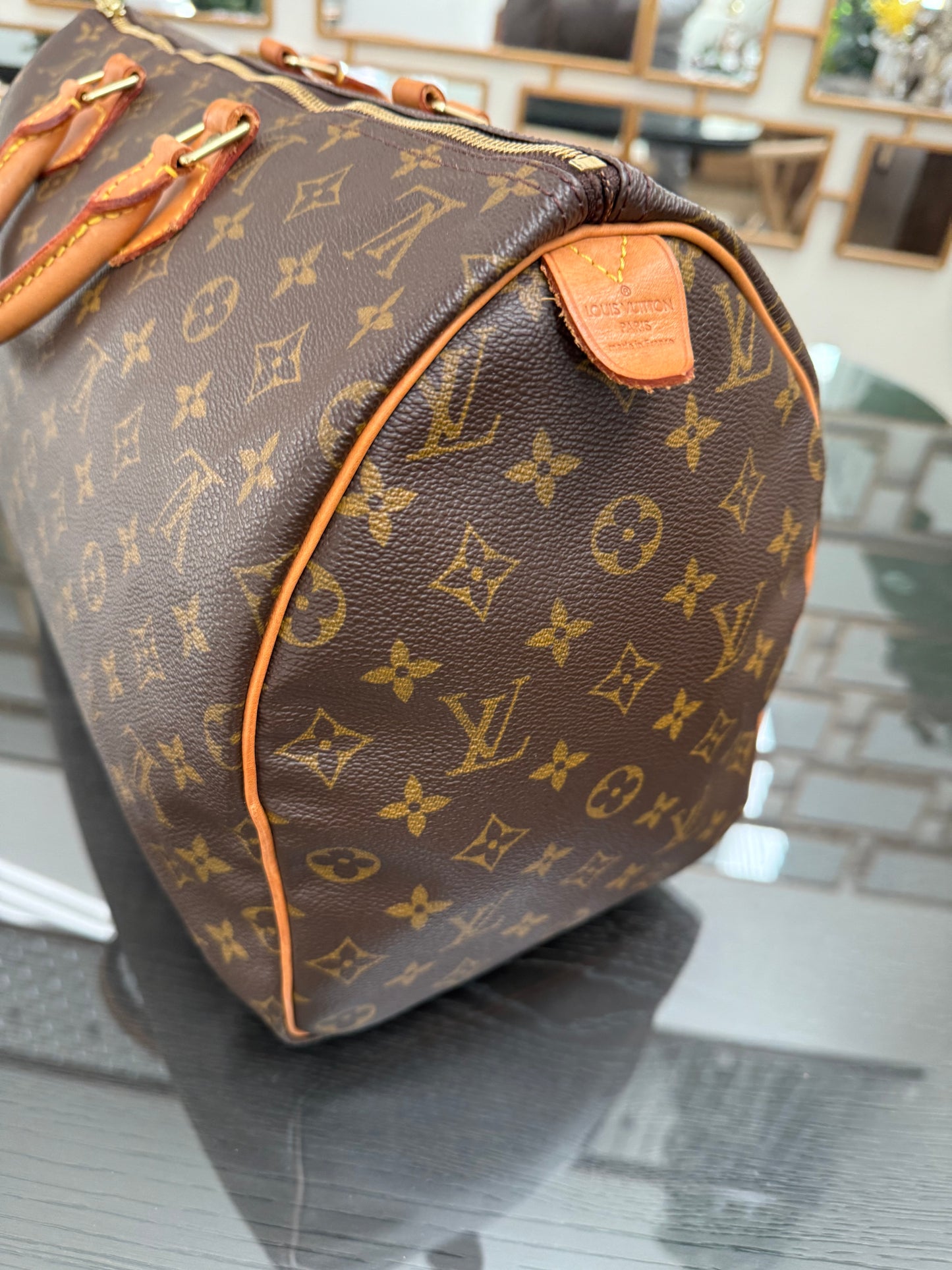 Speedy 40 with Dustbag- π
Year: 2000