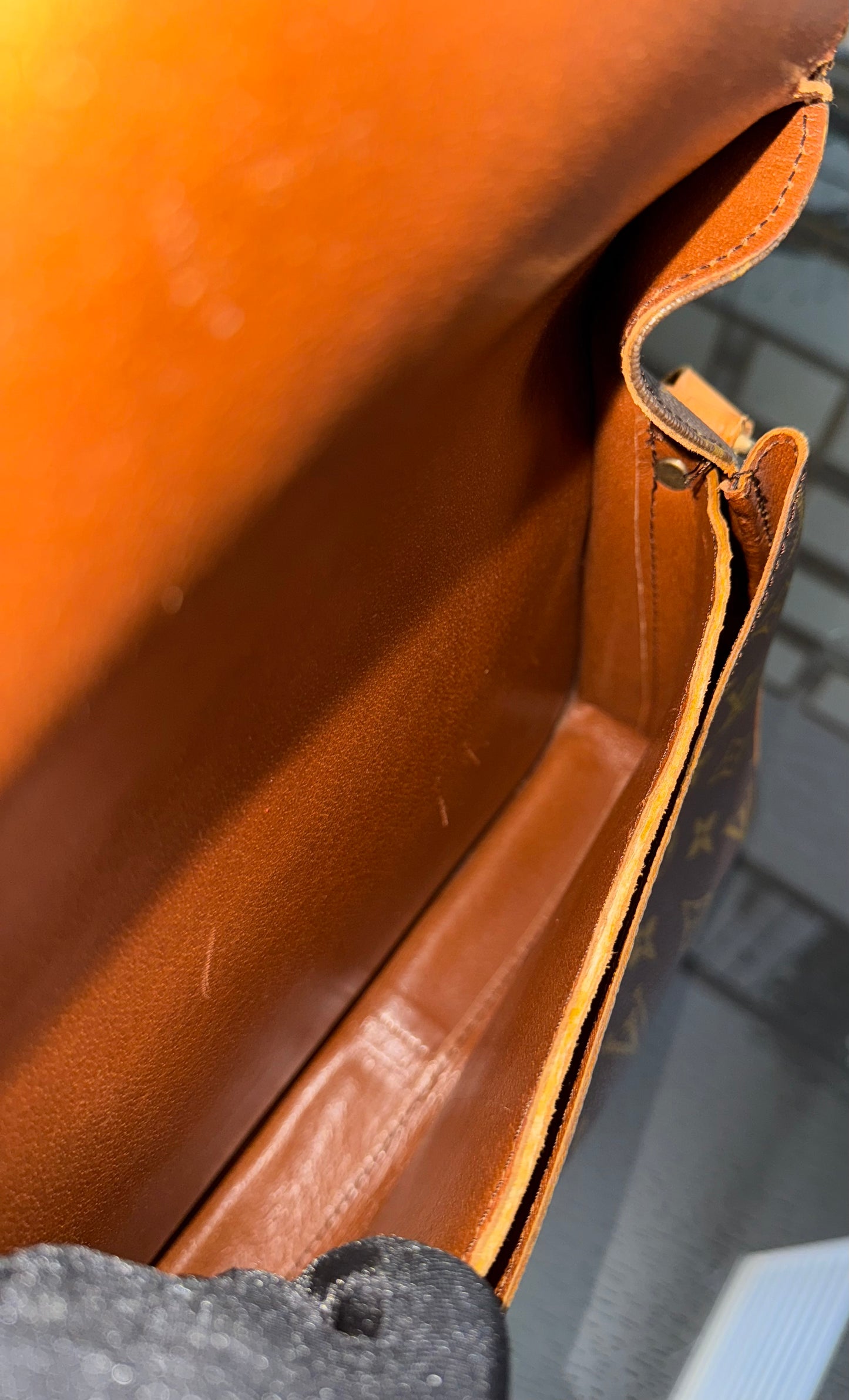 Cartouchiere GM Crossbody -🗓️ Year: 1982