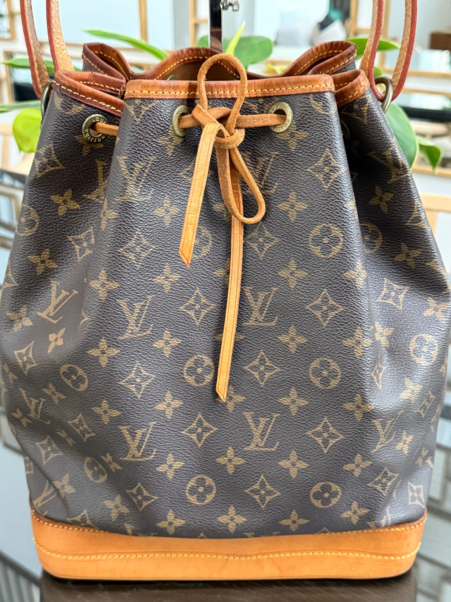 Noe GM in Monogram -๐๏ธ Year 1989