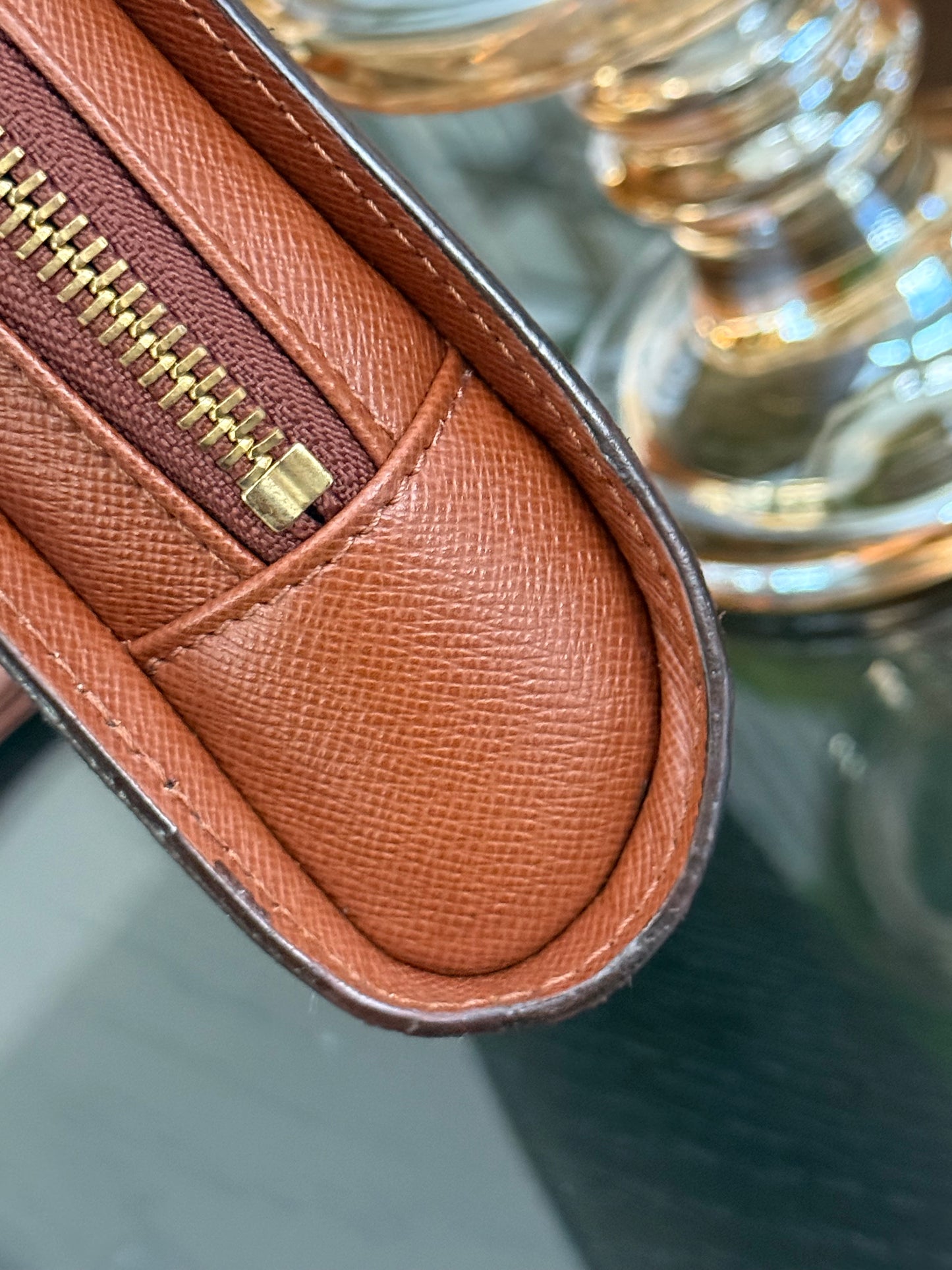 Orsay Clutch -๐๏ธ Year: 1997