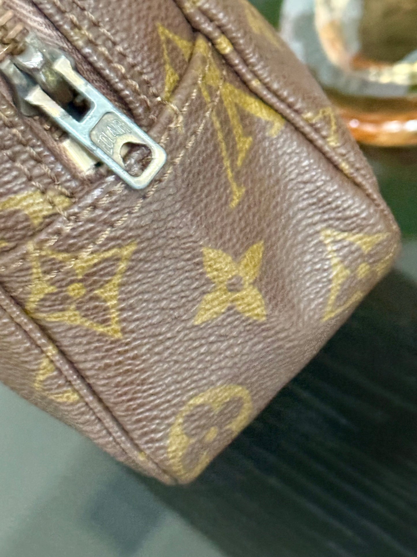 Trousse 23 ๐๏ธ Circa 80โs