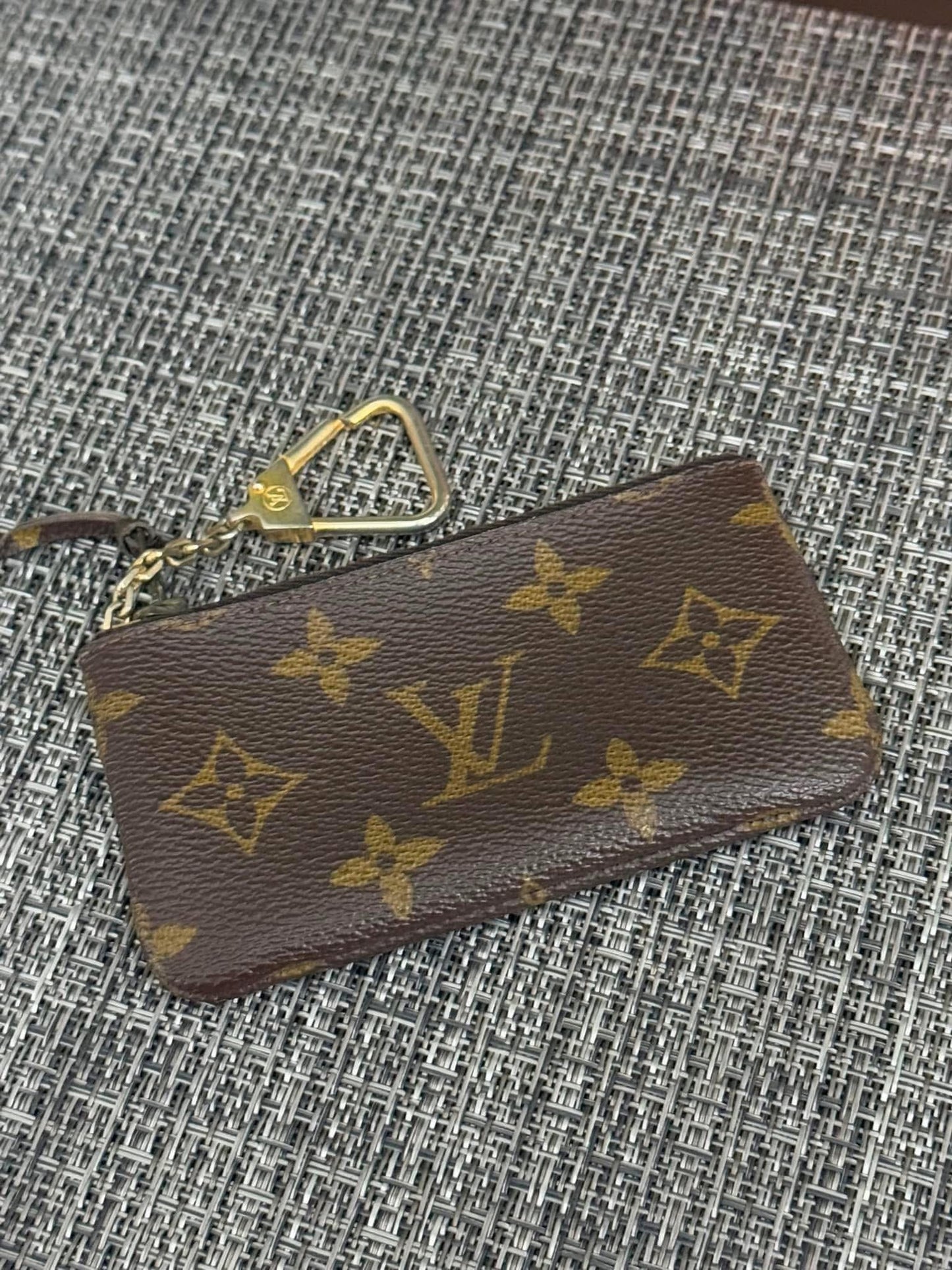 Key Cles Vintage ๐๏ธ Year: 1982