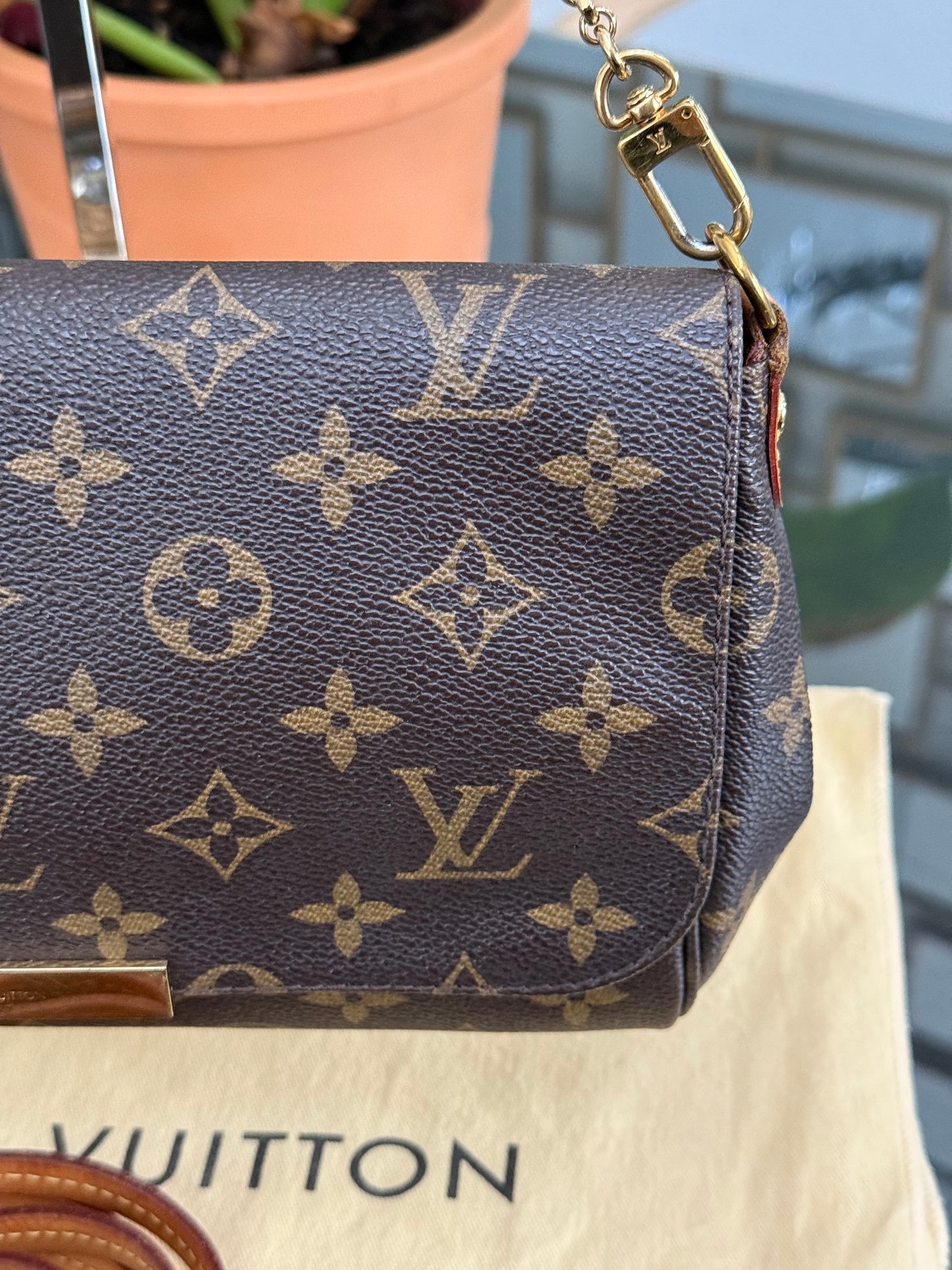 Favorite MM in Monogram with Dustbag, Box and Paper Bag -๐๏ธ Year: 2016