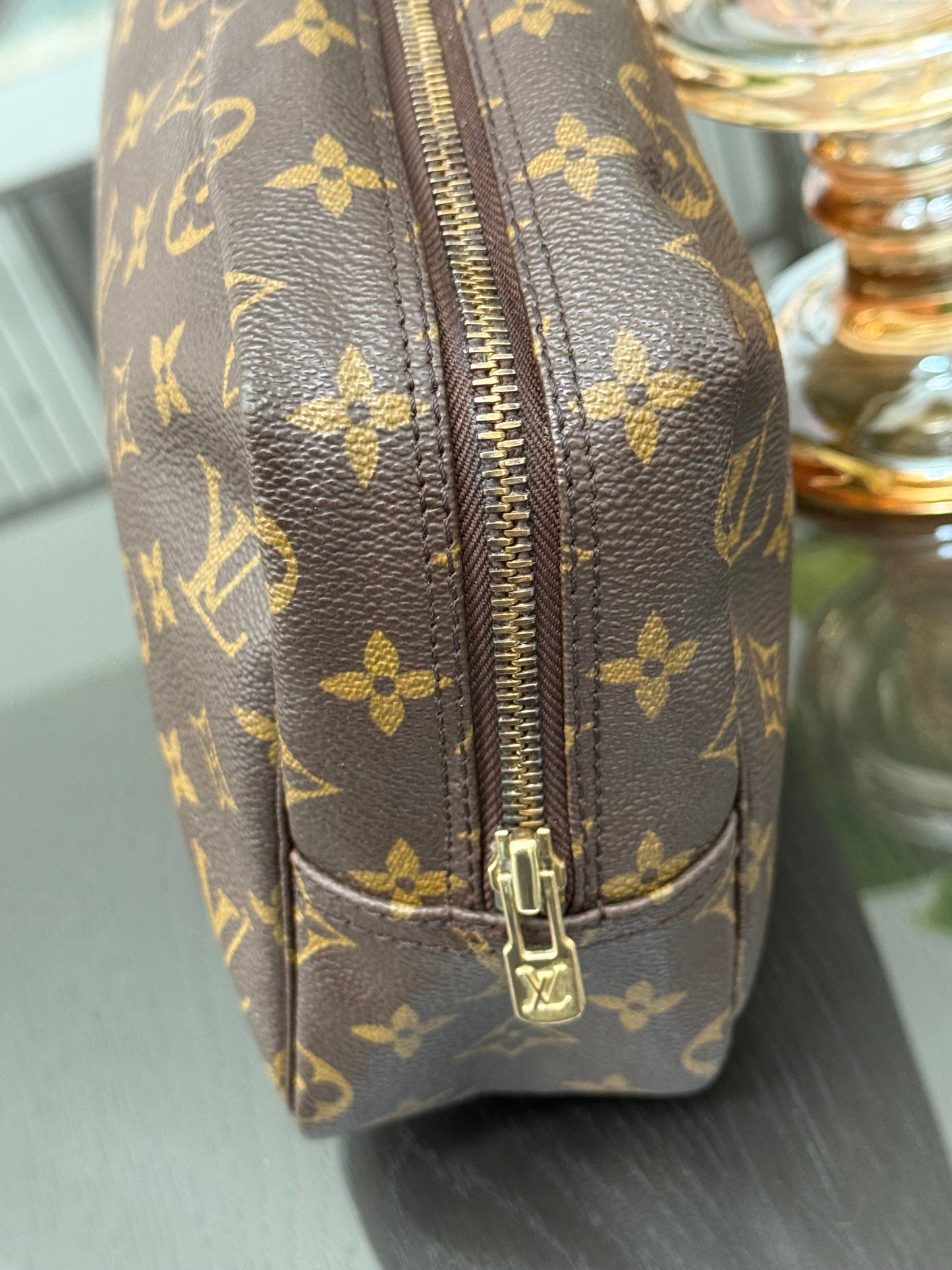 Trousse 28 -Year 1987
