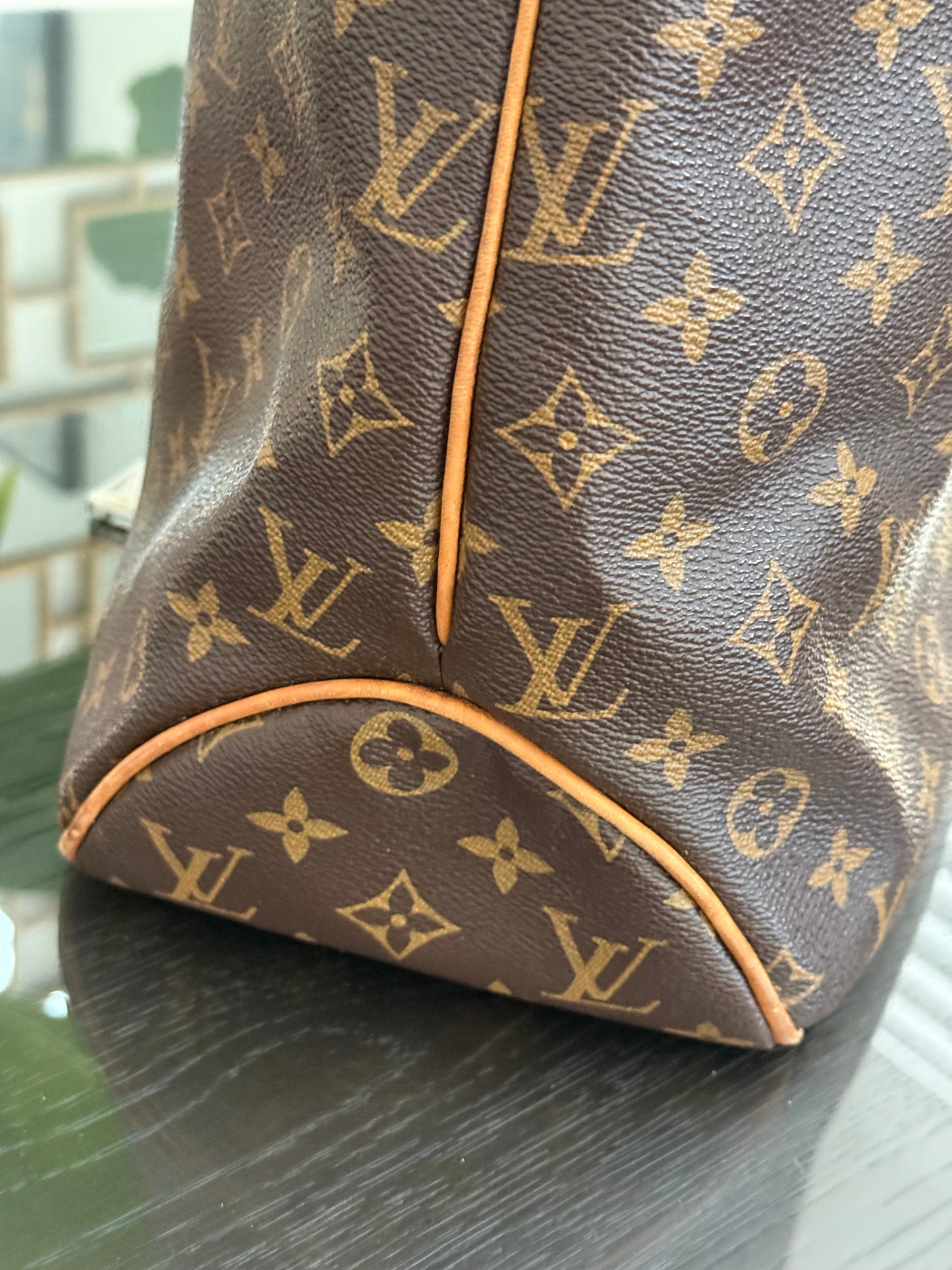 Delightful MM with Dustbag and Insert organizer π
Year: 2011