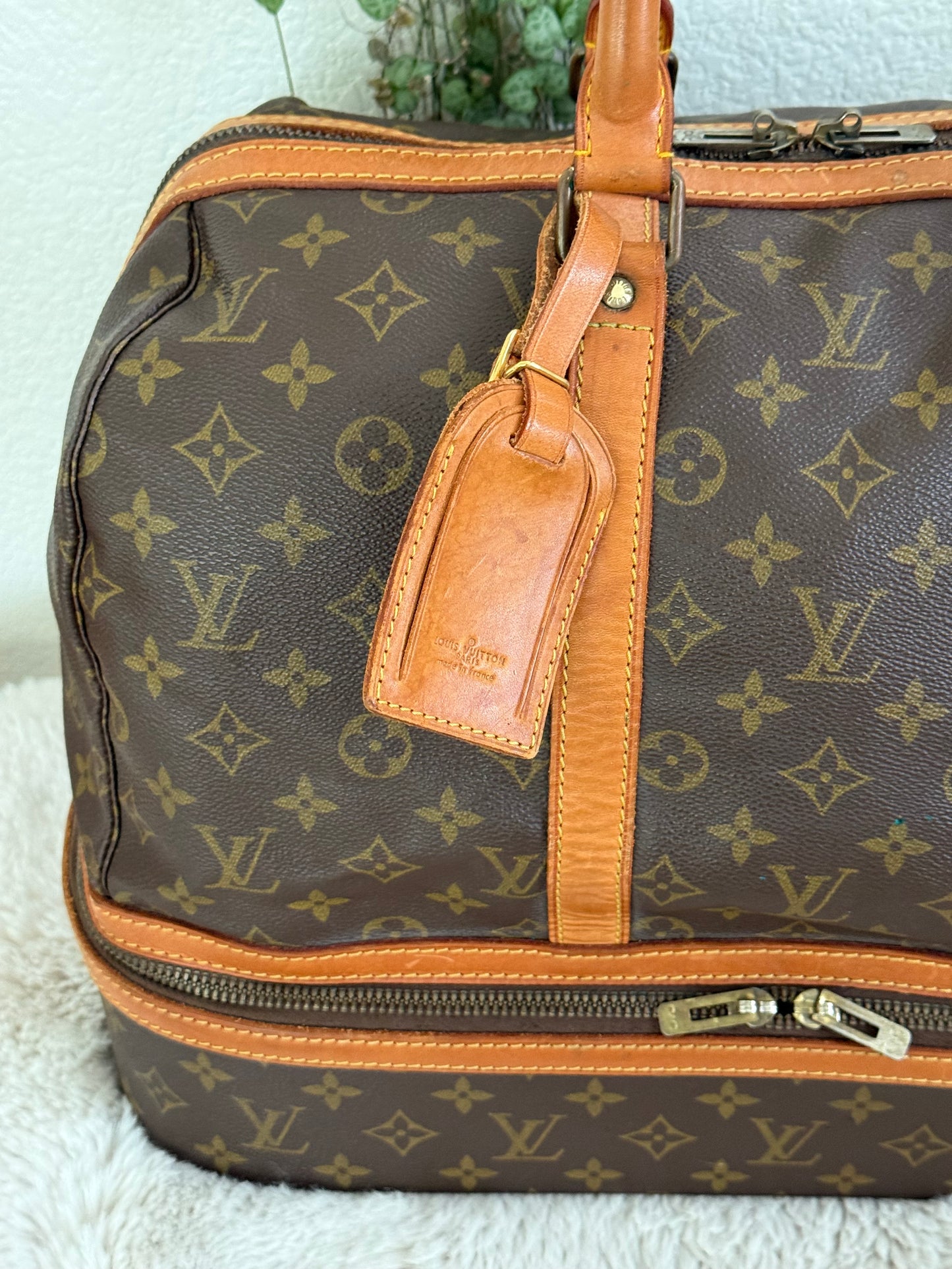 Sac Sport -๐๏ธ Year: Circa 80โs