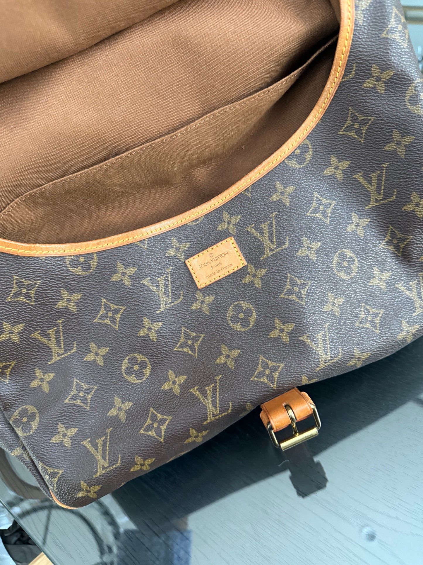 Saumur 35 Crossbody -๐๏ธ Year: 1992
