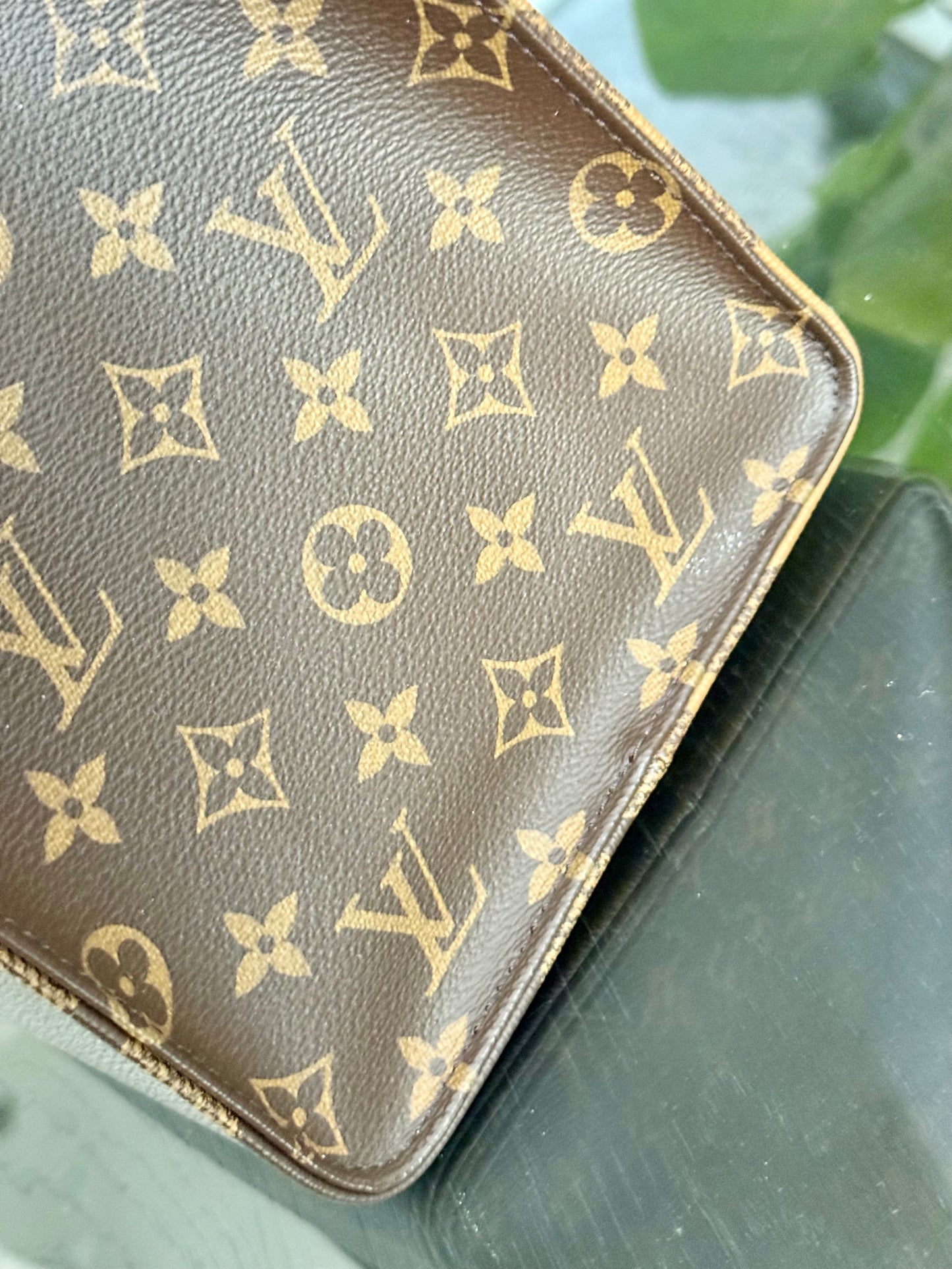 On The Go GM in Monogram -Microchip