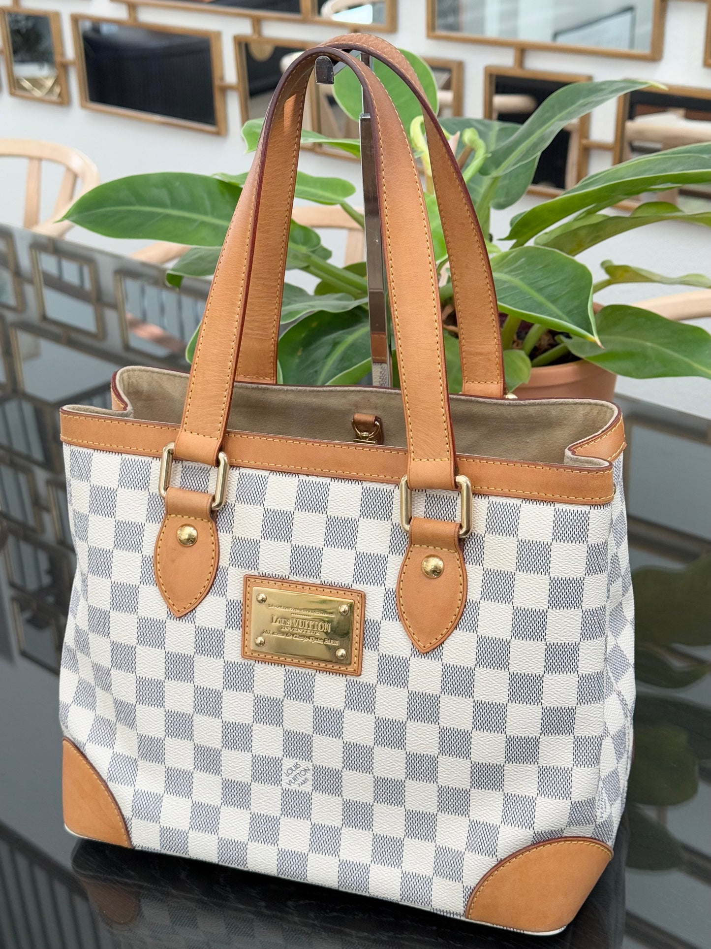 Hampstead PM Azur with Insert Organizer and Paper bag
๐๏ธ Year: 2008