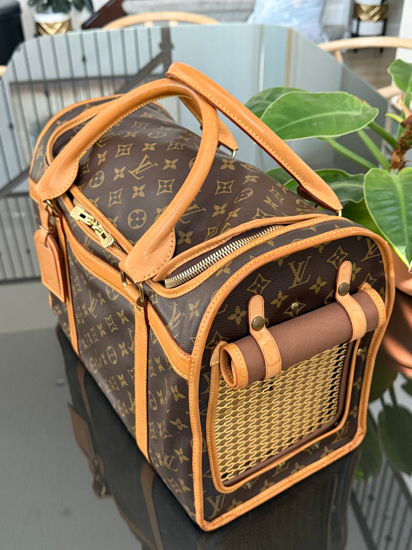 Sac Chien Monogram Pet Carrier 40 with Luggage Tag 🗓️ Year: 2004
