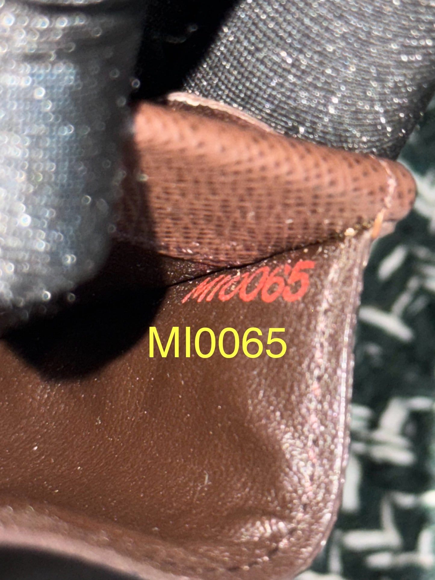 Cardholder Compact Wallet in DE 🗓️ Year: 2005
