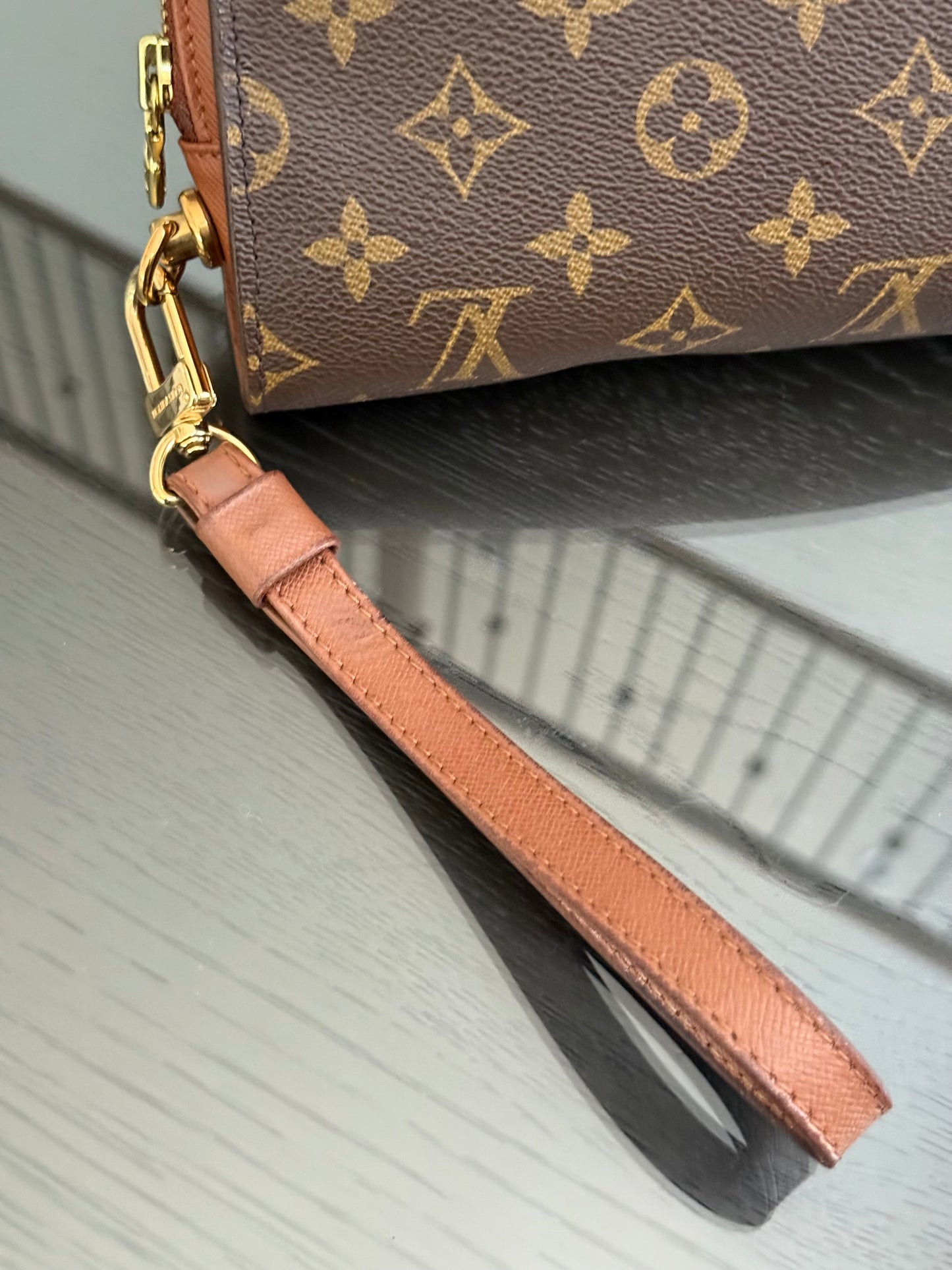 Orsay Clutch -๐๏ธ Year: 1997