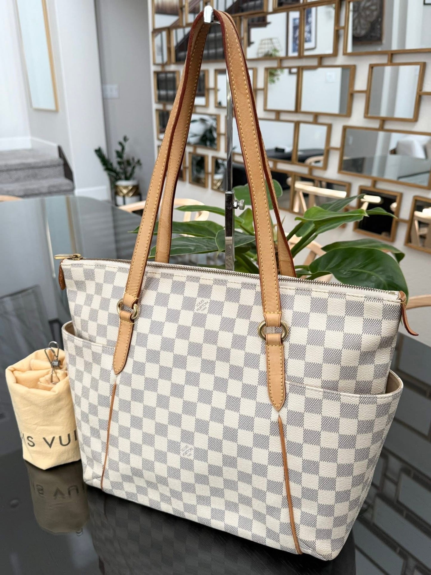 Totally MM in Azur with Dustbag and Insert Organizer -Year: 2009