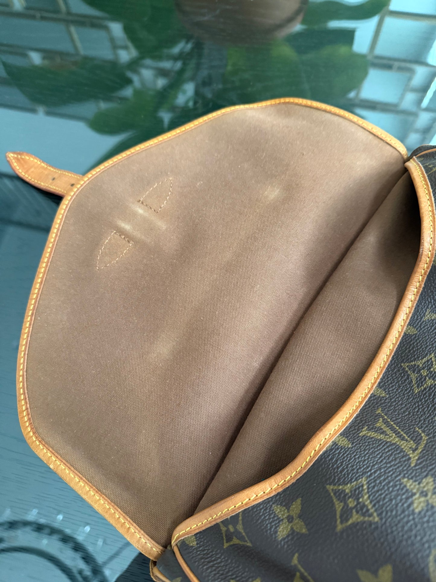 Saumur 30 Crossbody - Year: 1996