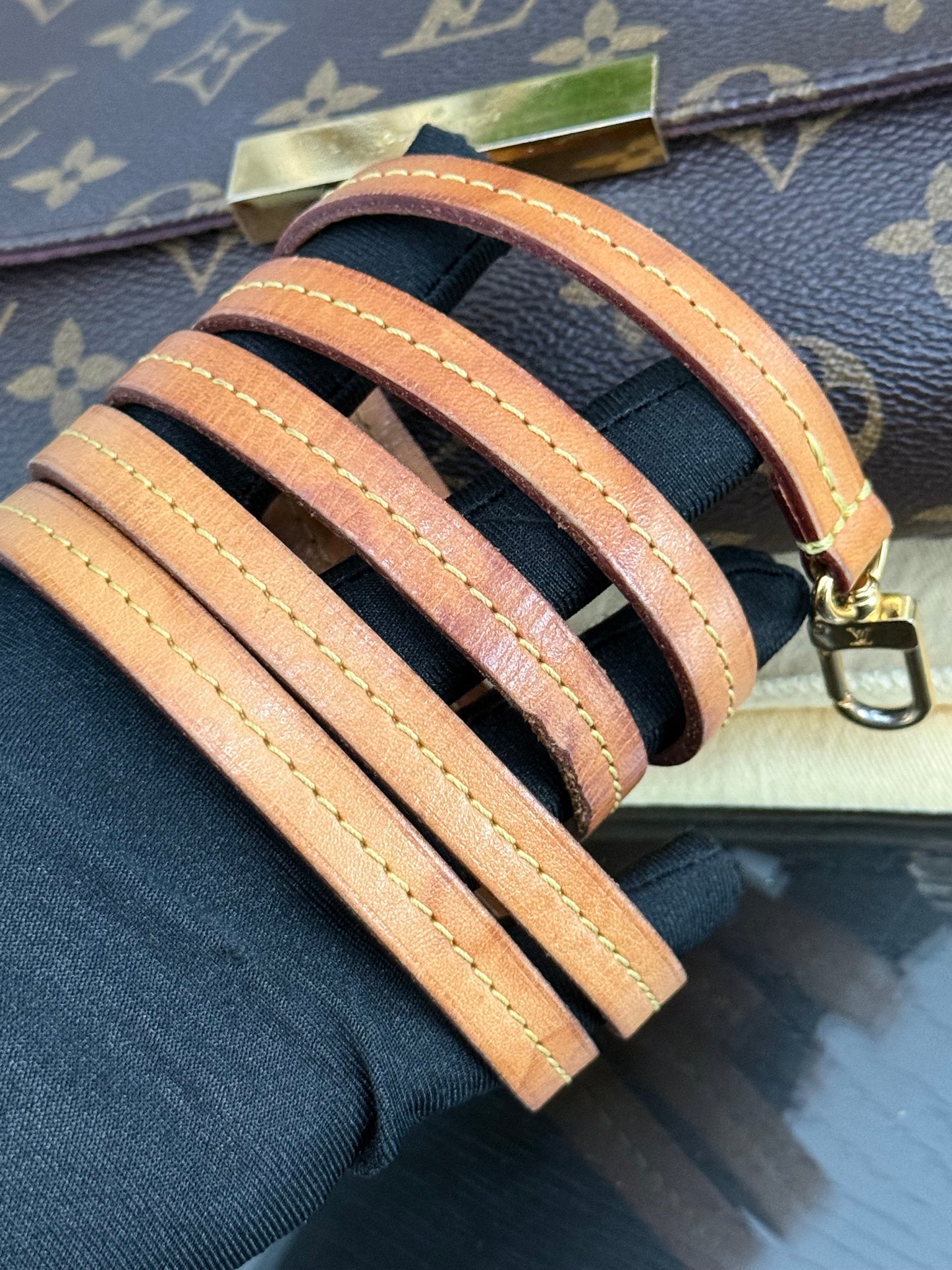 Favorite MM in Monogram with Dustbag, Box and Paper Bag -๐๏ธ Year: 2016