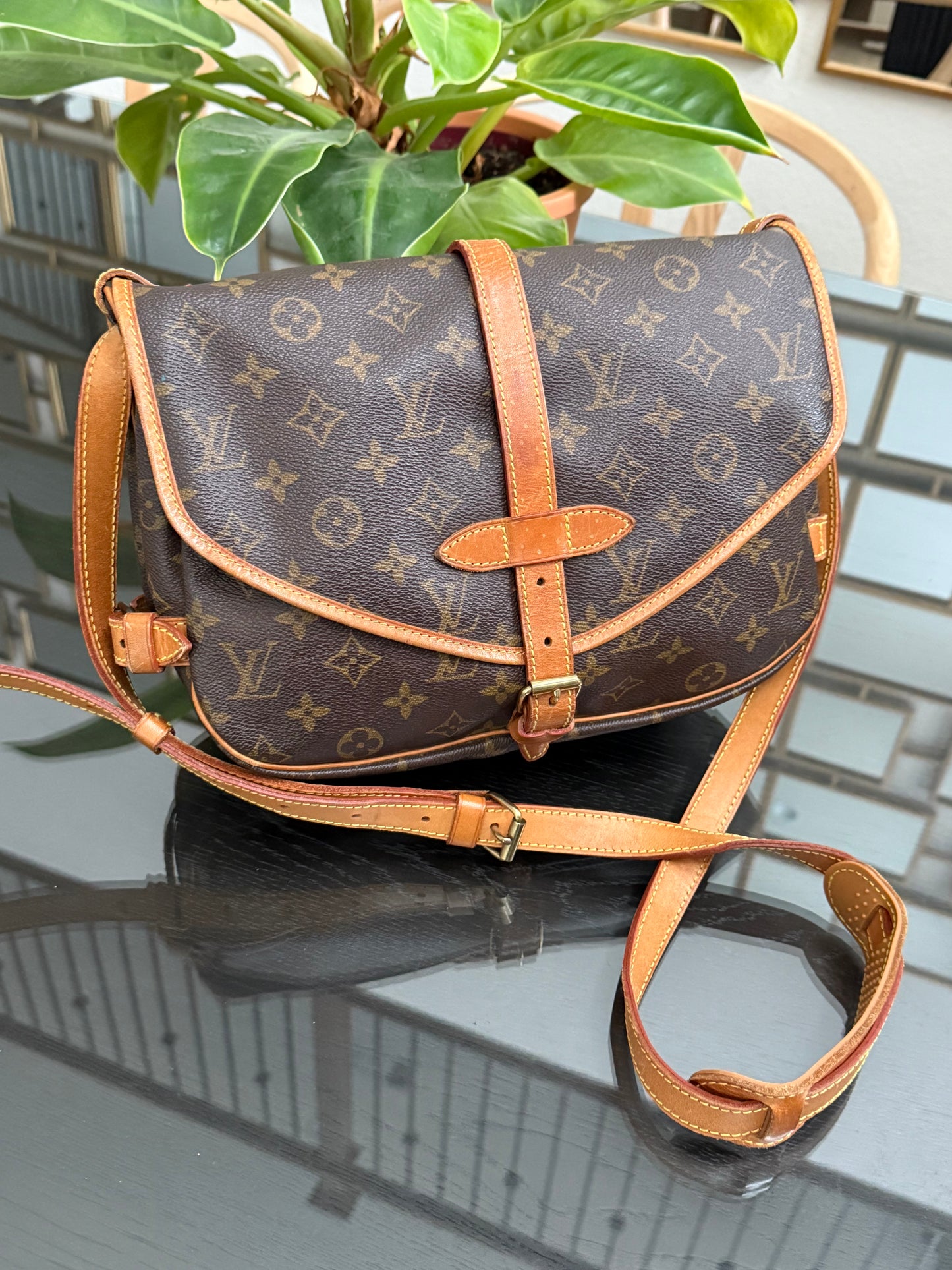 Saumur 30 Crossbody - Year: 1996